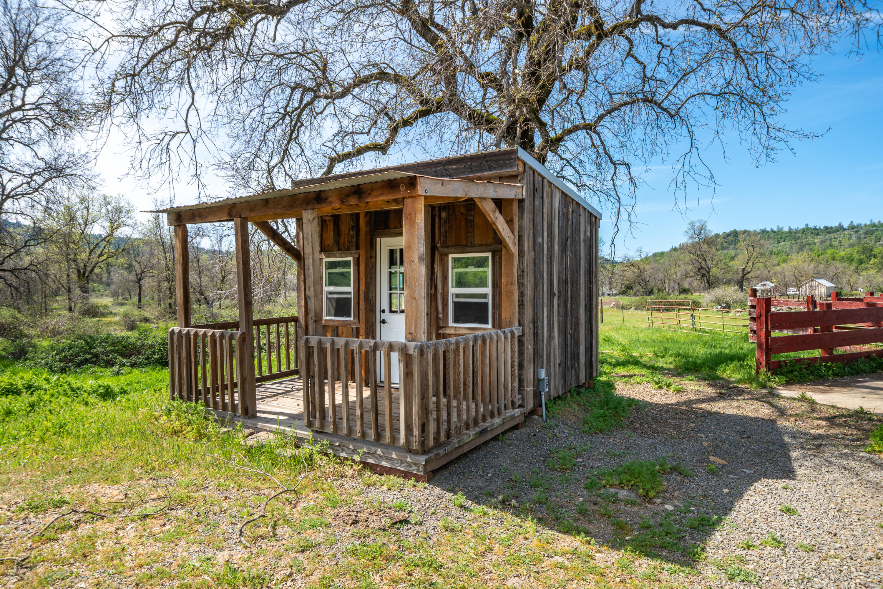 main property photo 124