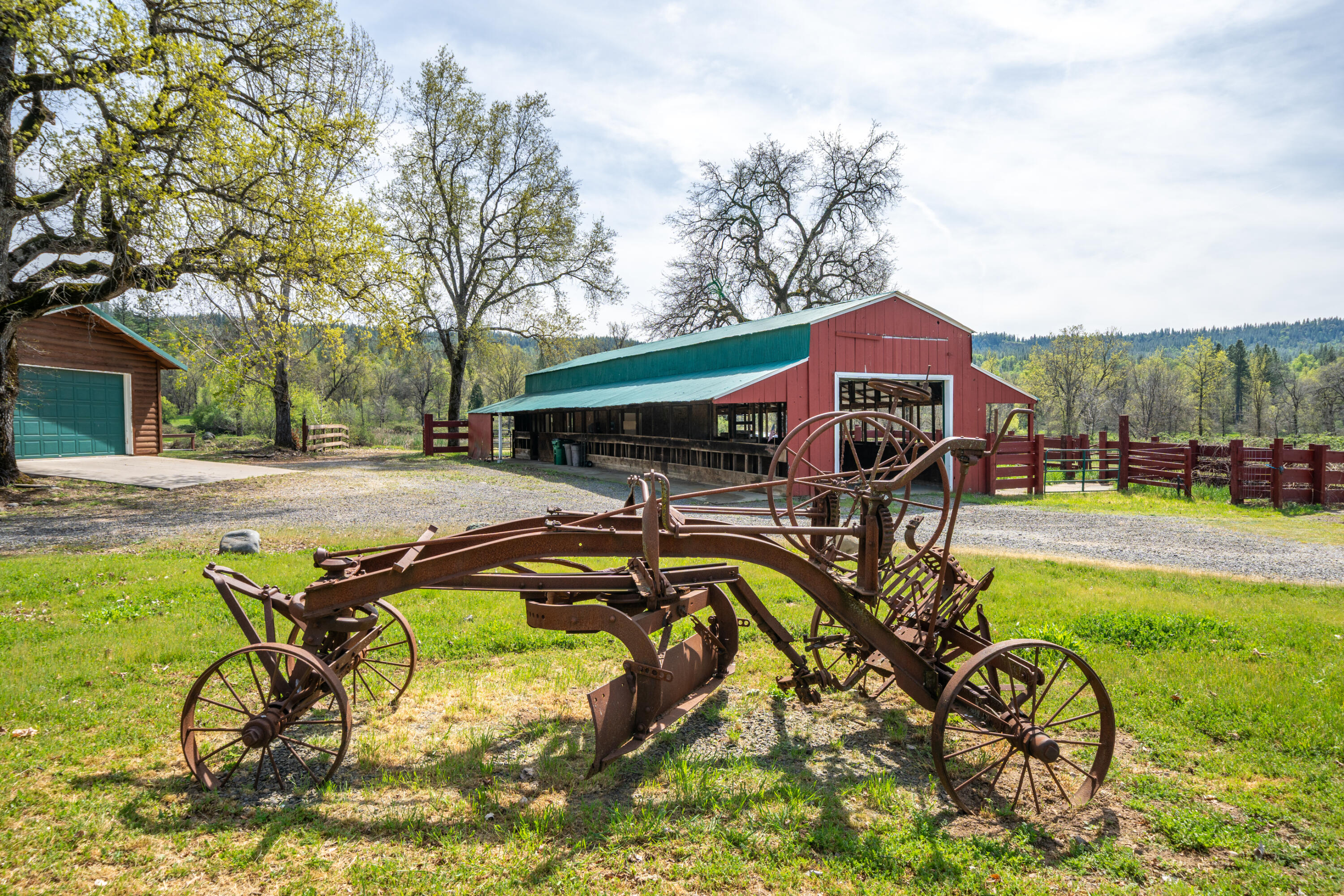 main property photo 134