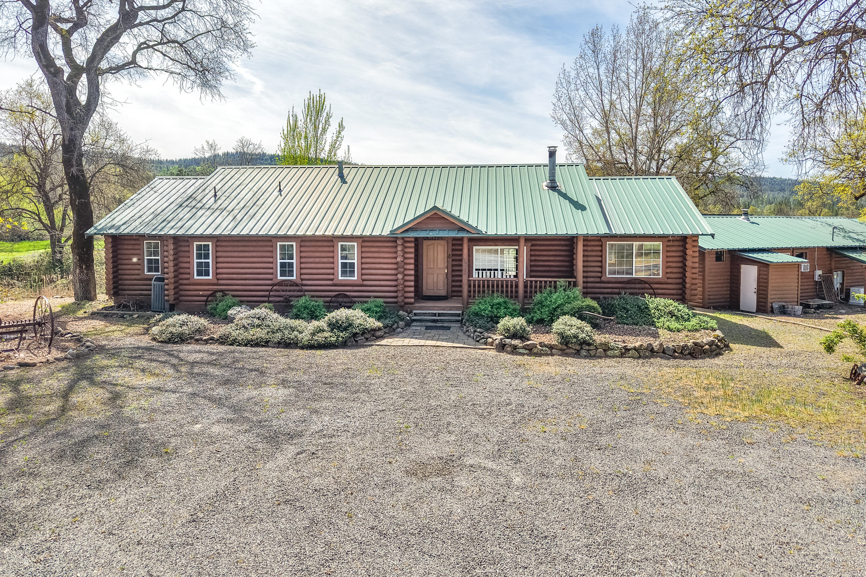 main property photo 137