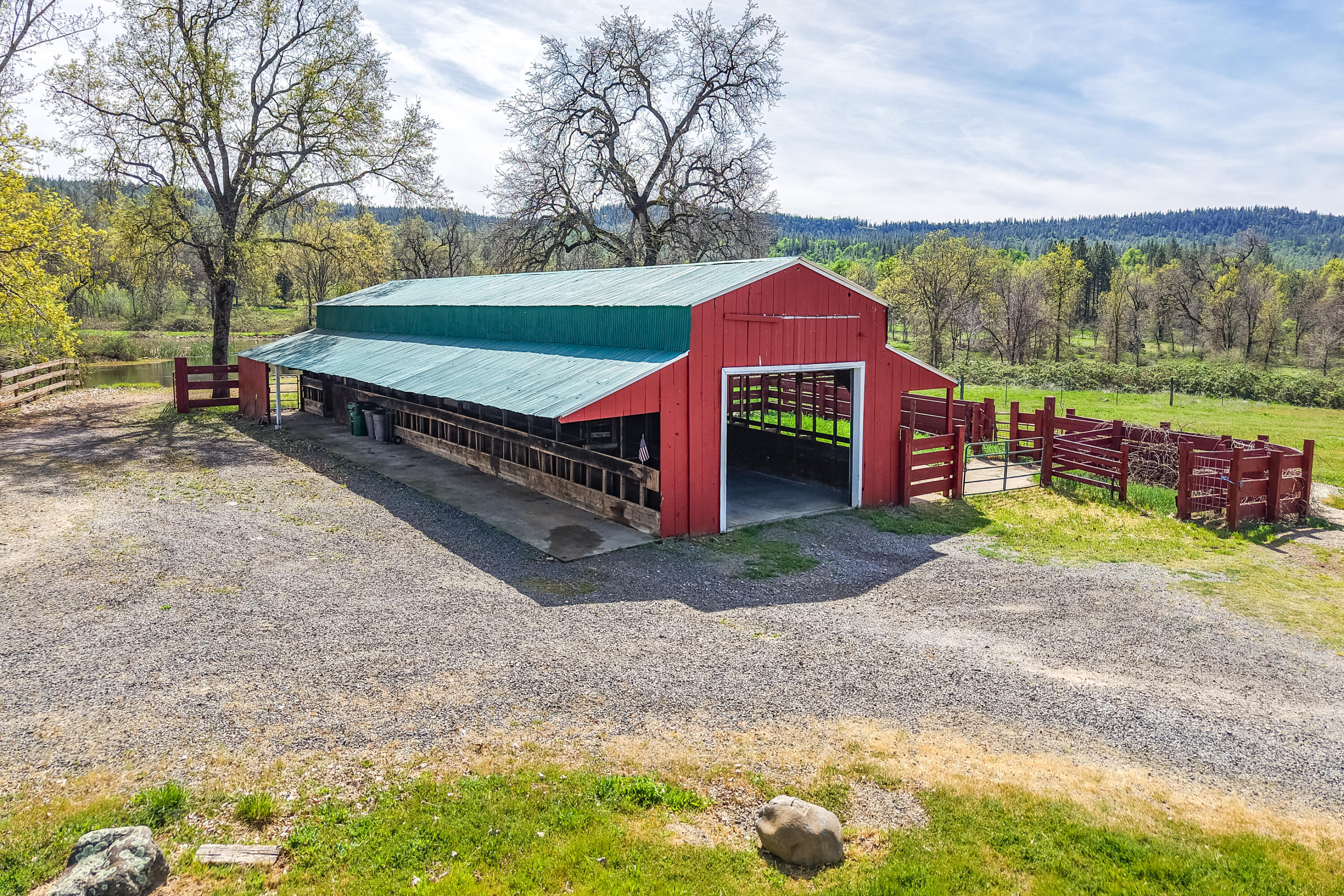 main property photo 156