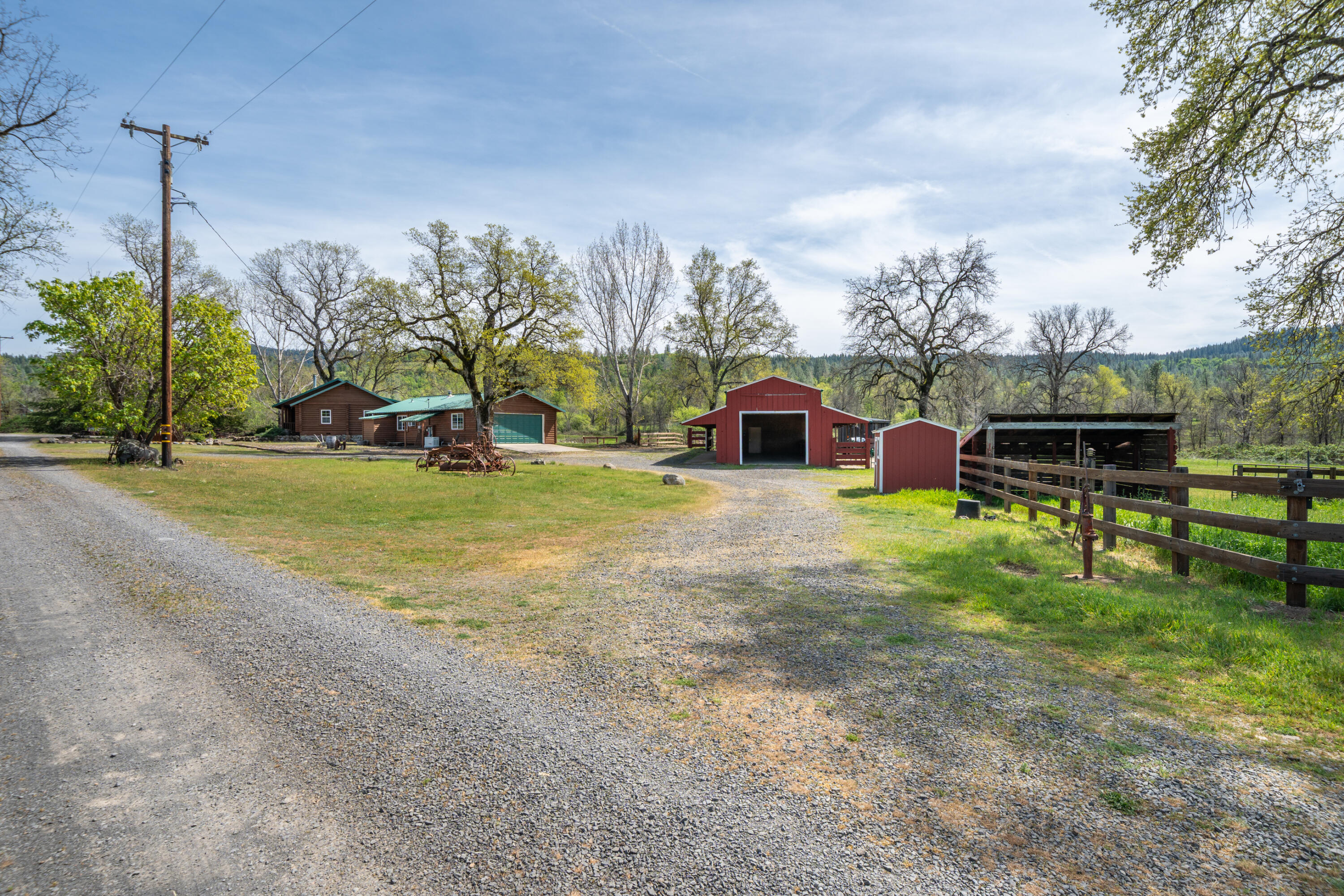 main property photo 7