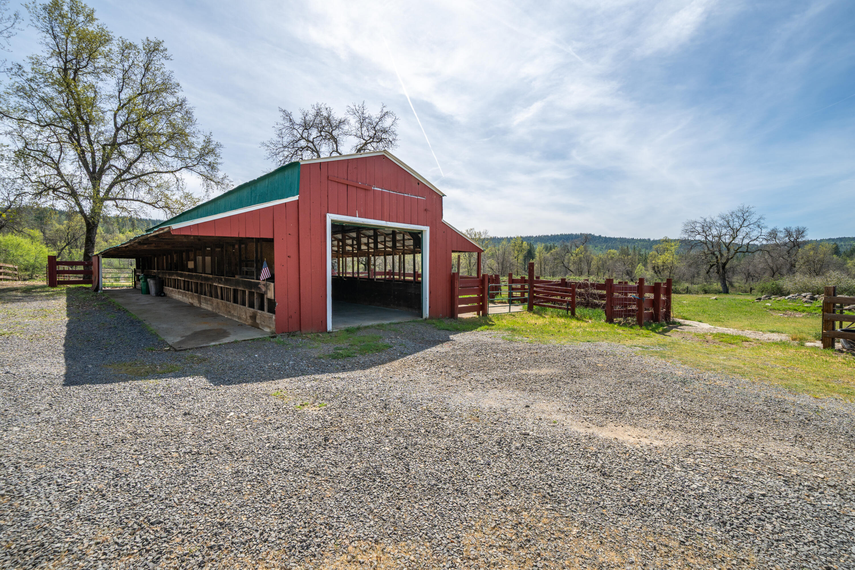 main property photo 98