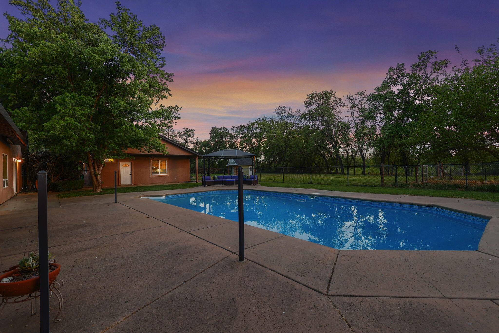 main property photo 73
