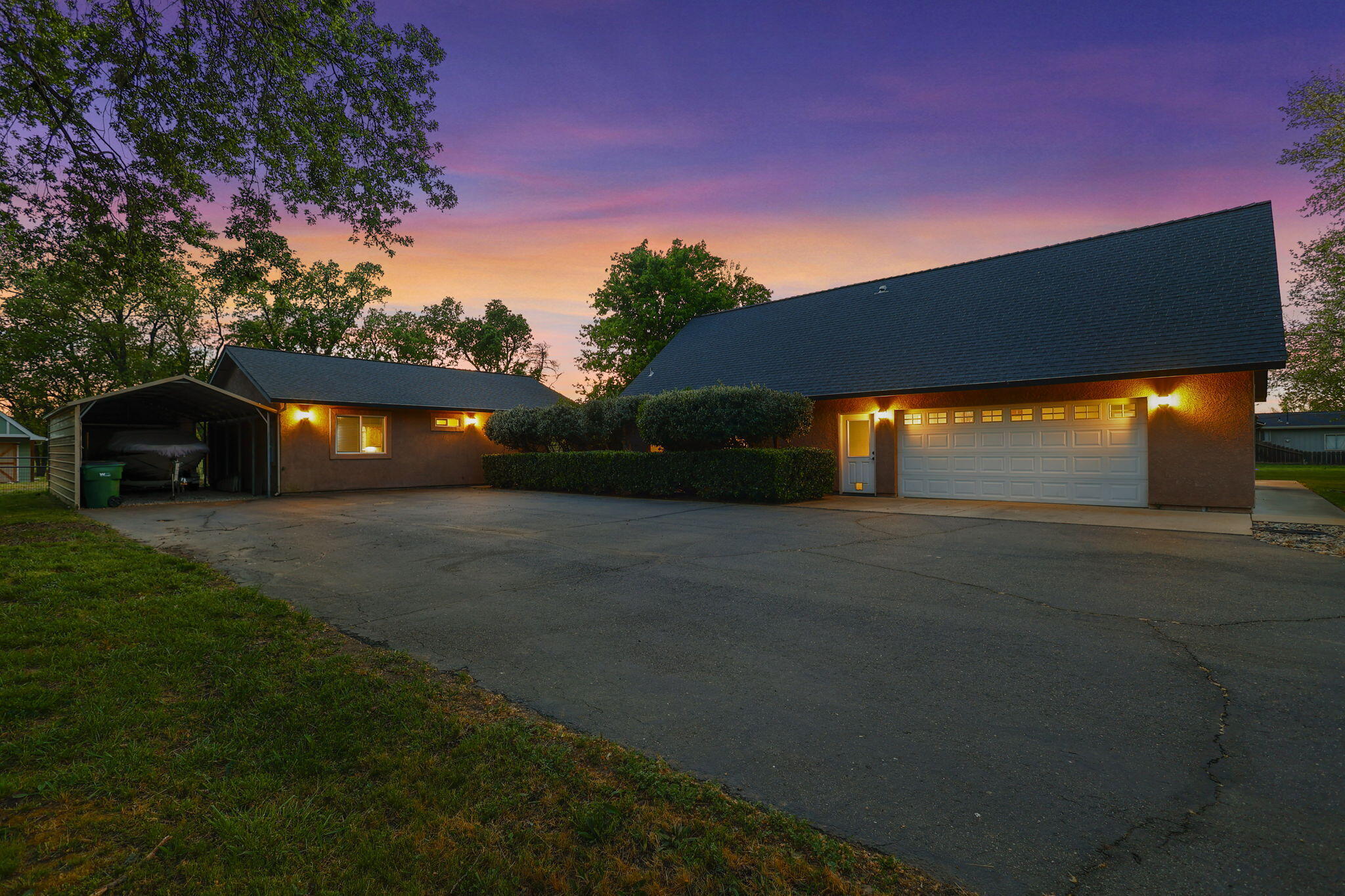 main property photo 78