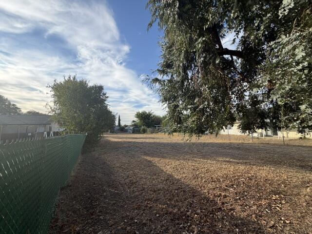 main property photo 41