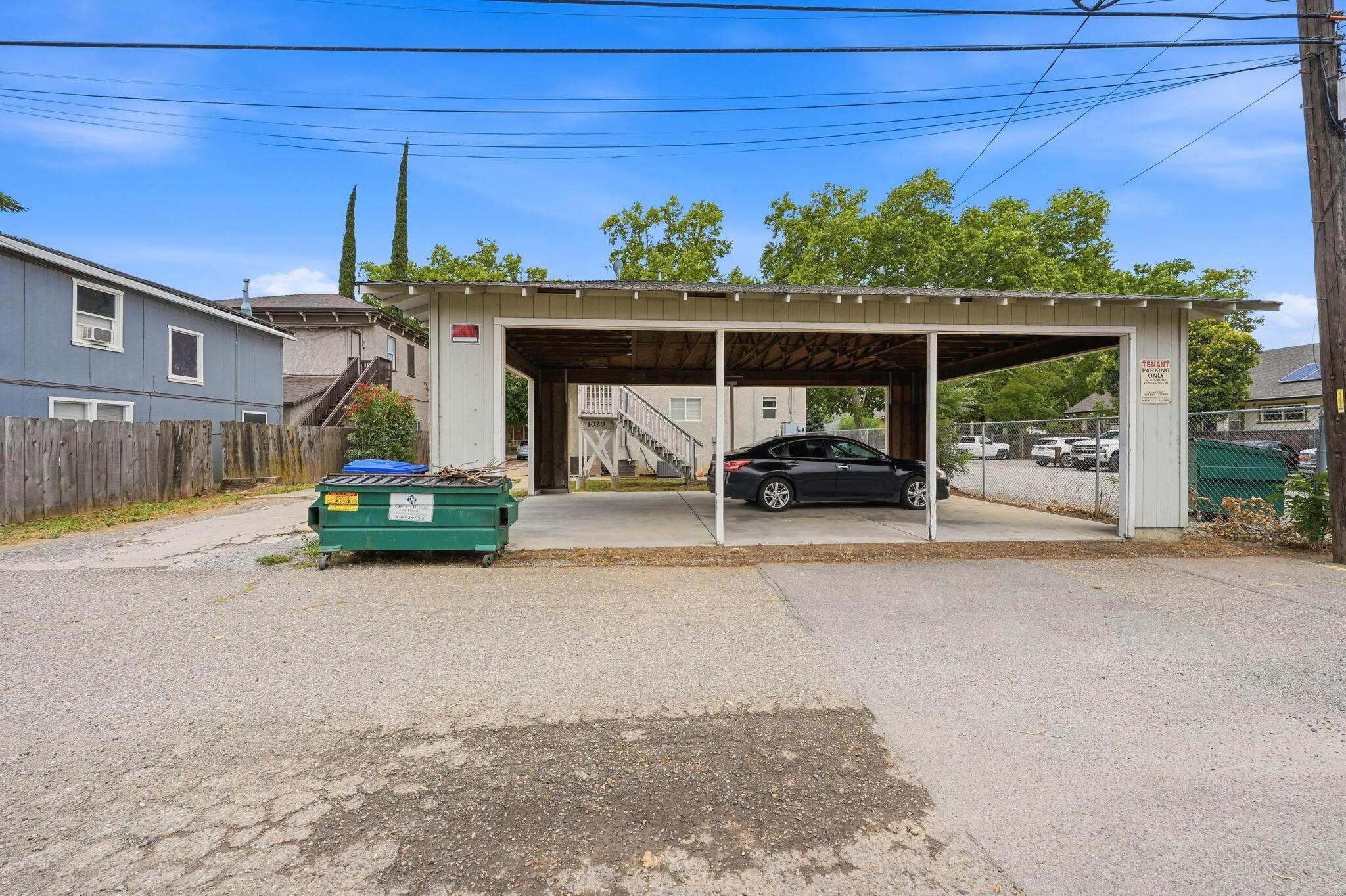 main property photo 23