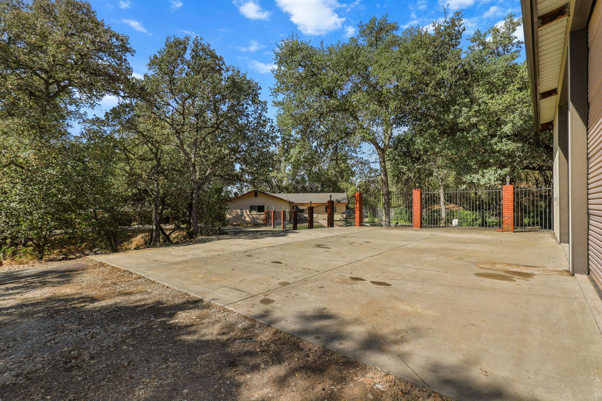 main property photo 103