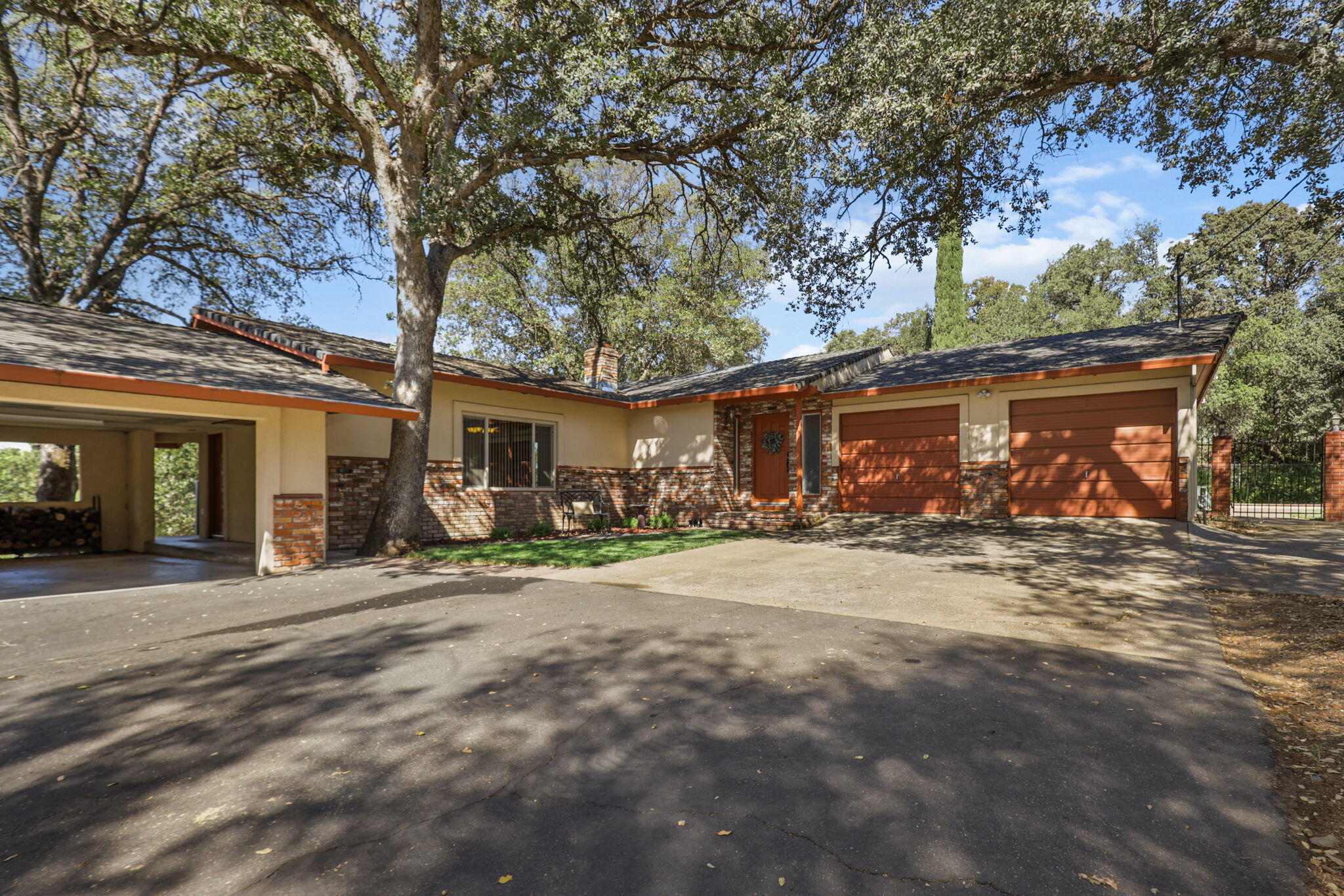 main property photo 109