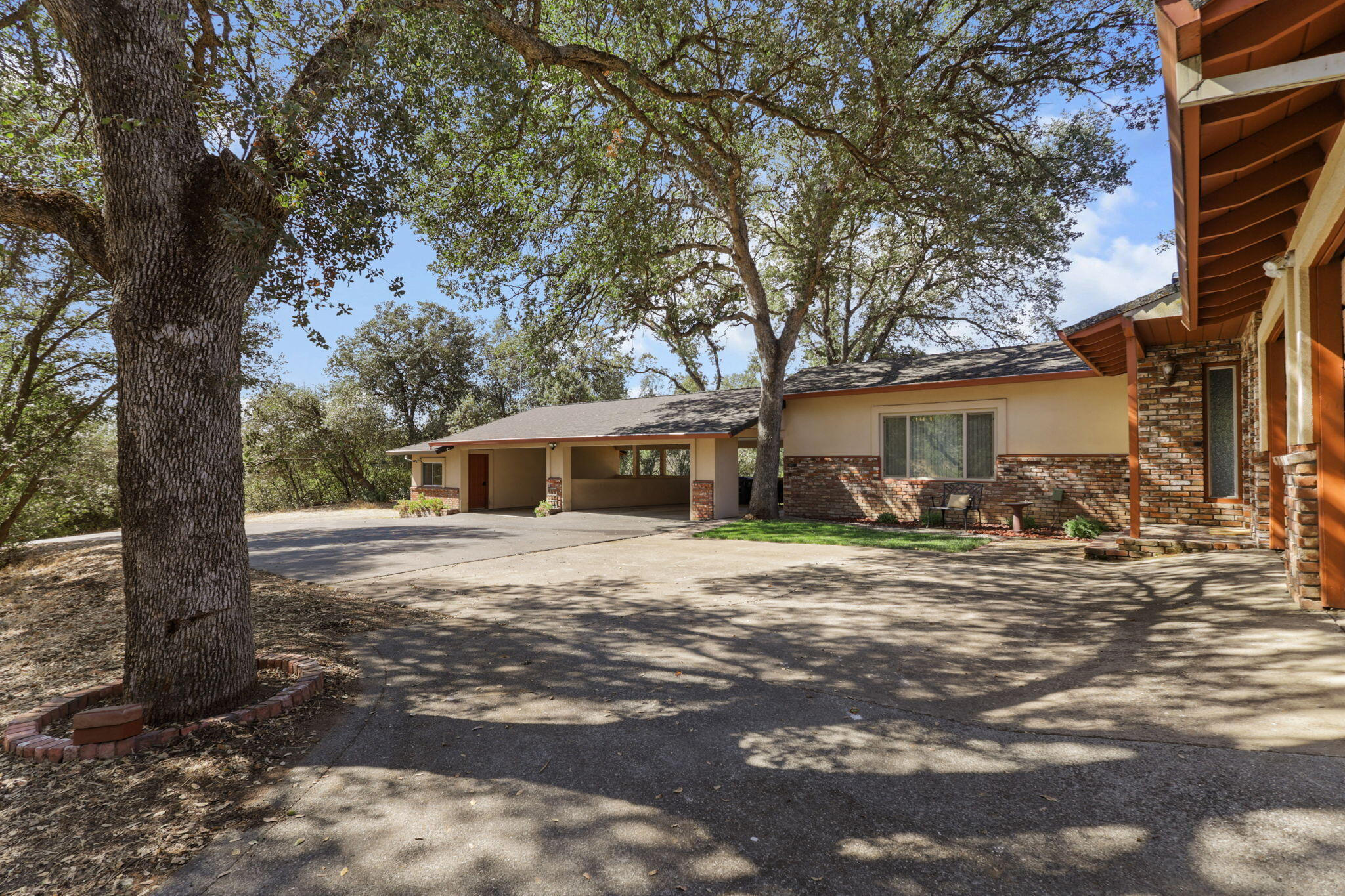 main property photo 112