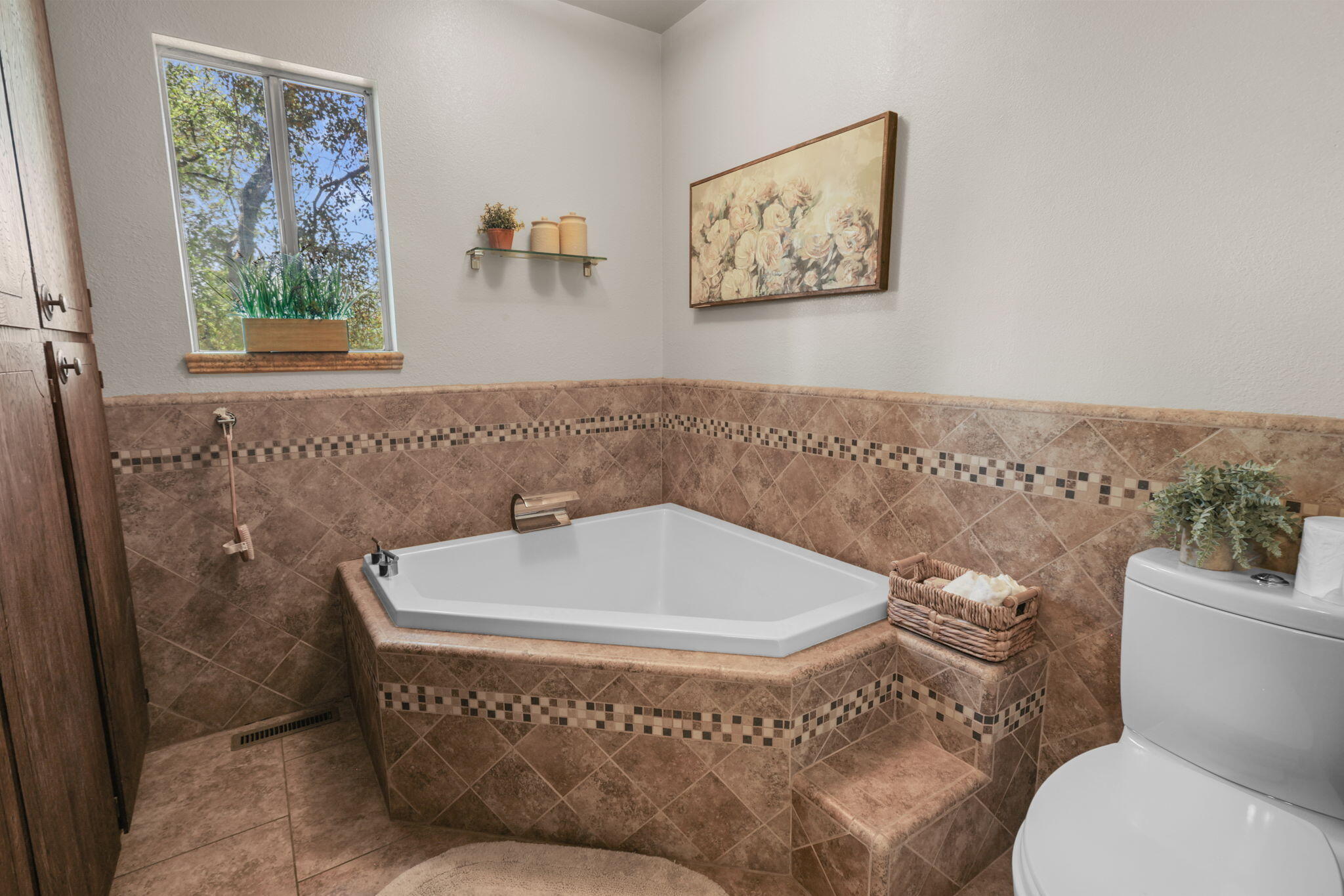 main property photo 84