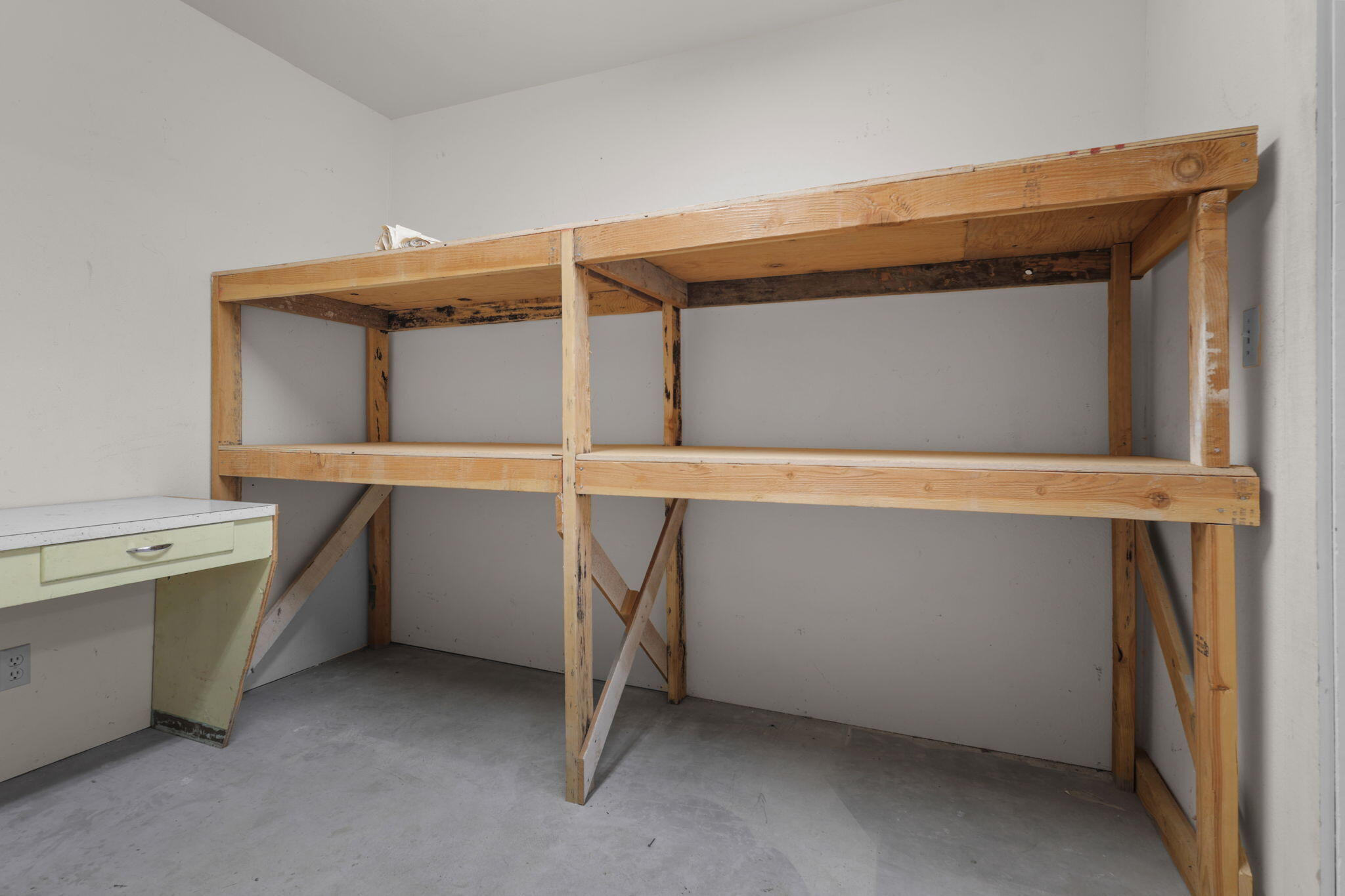 main property photo 88