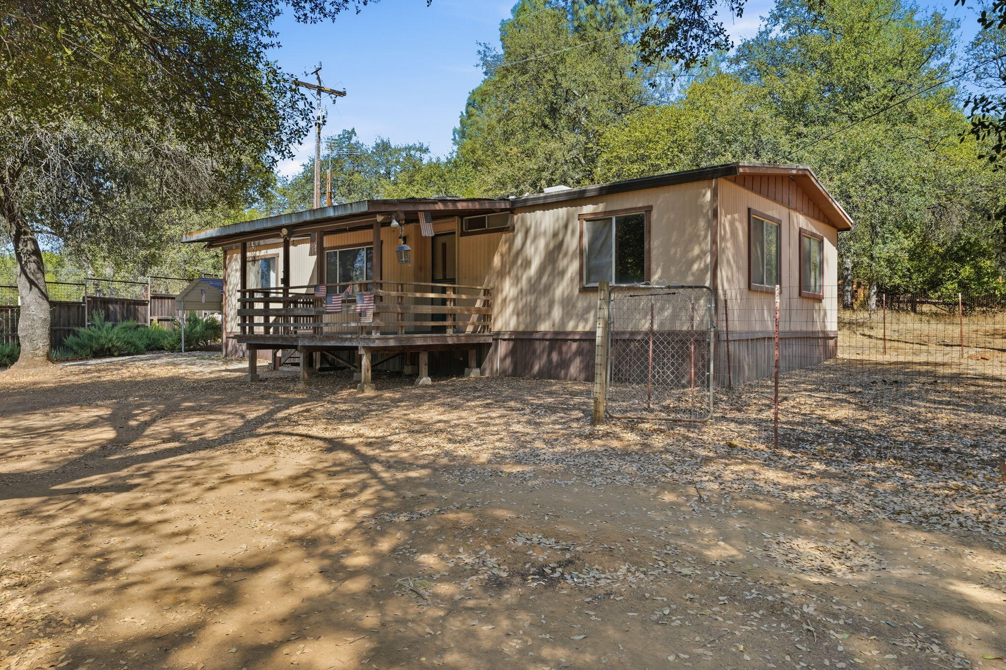 main property photo 17
