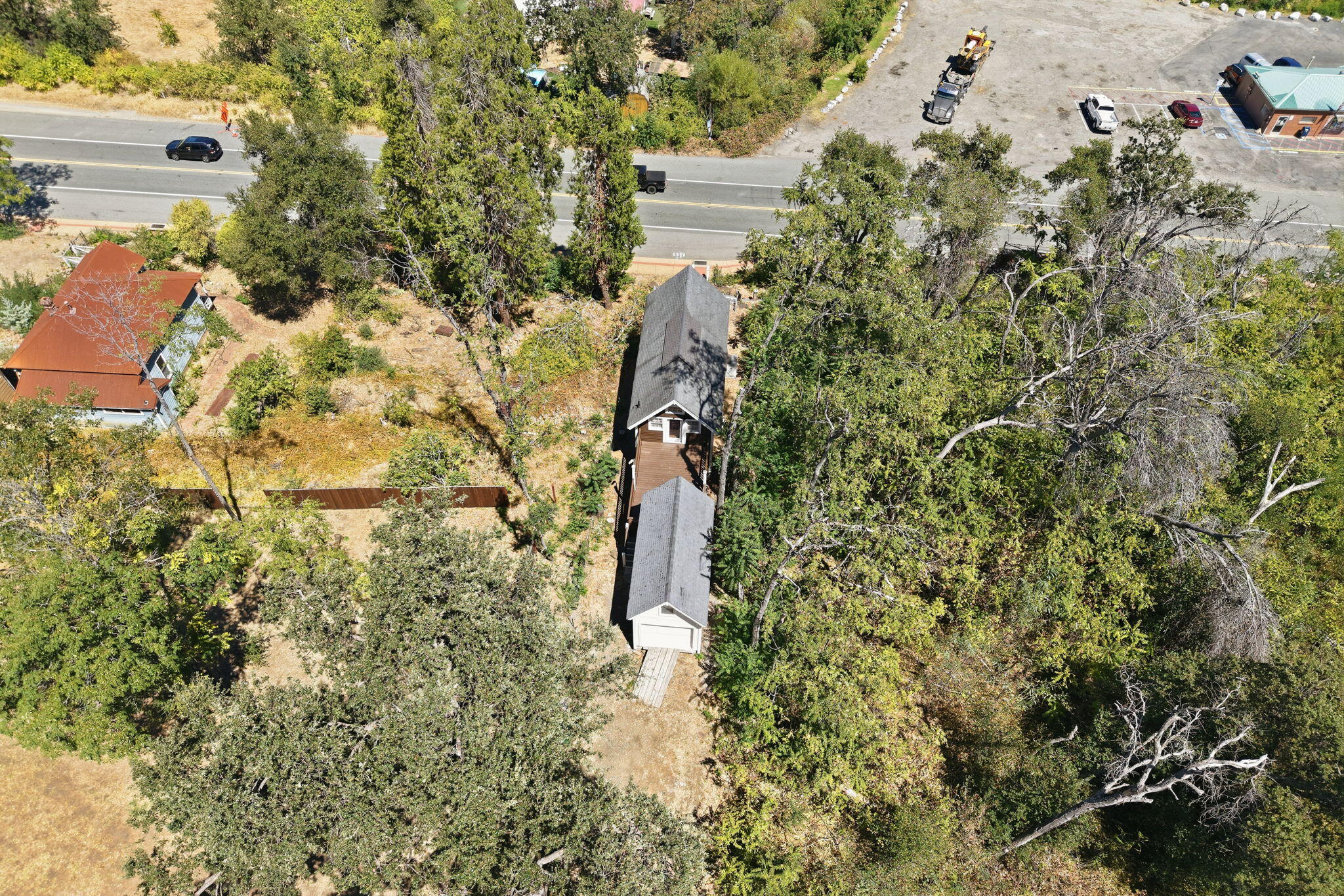 main property photo 51