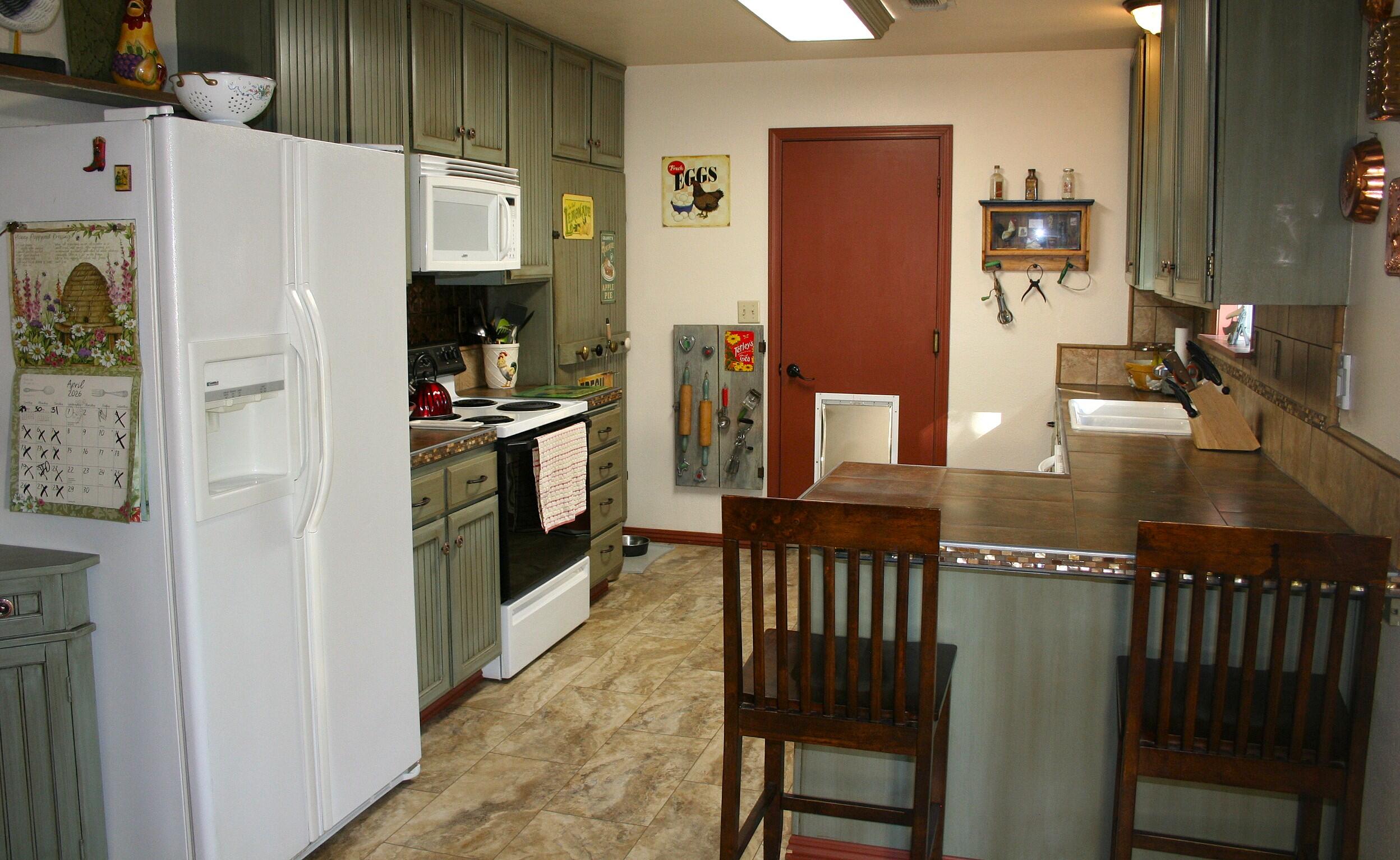 main property photo 15