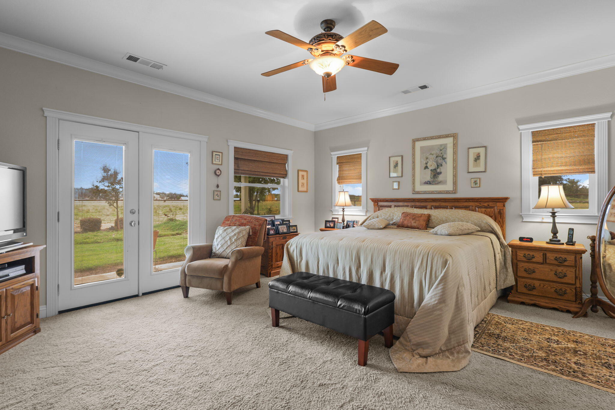 main property photo 46