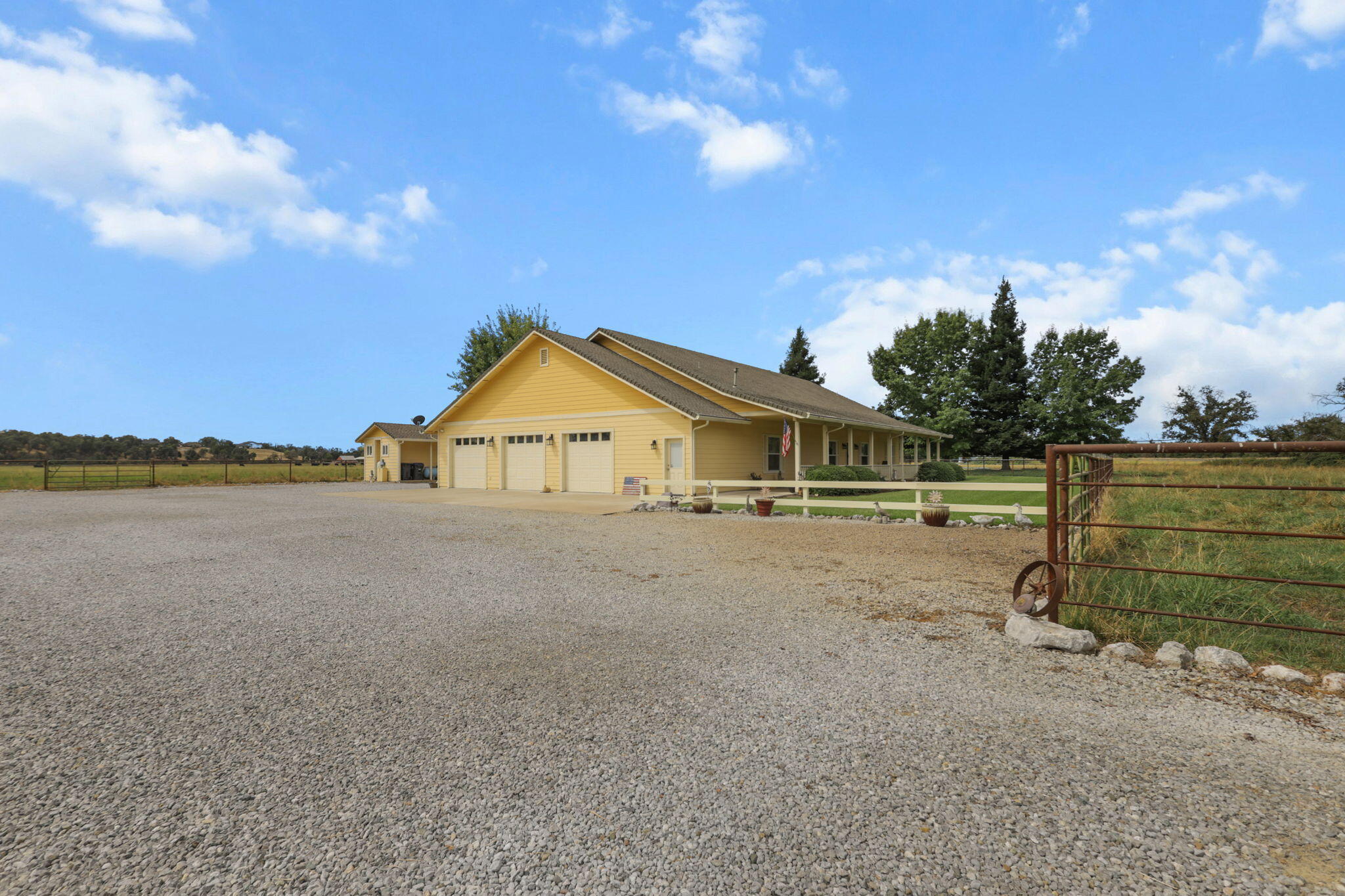 main property photo 54