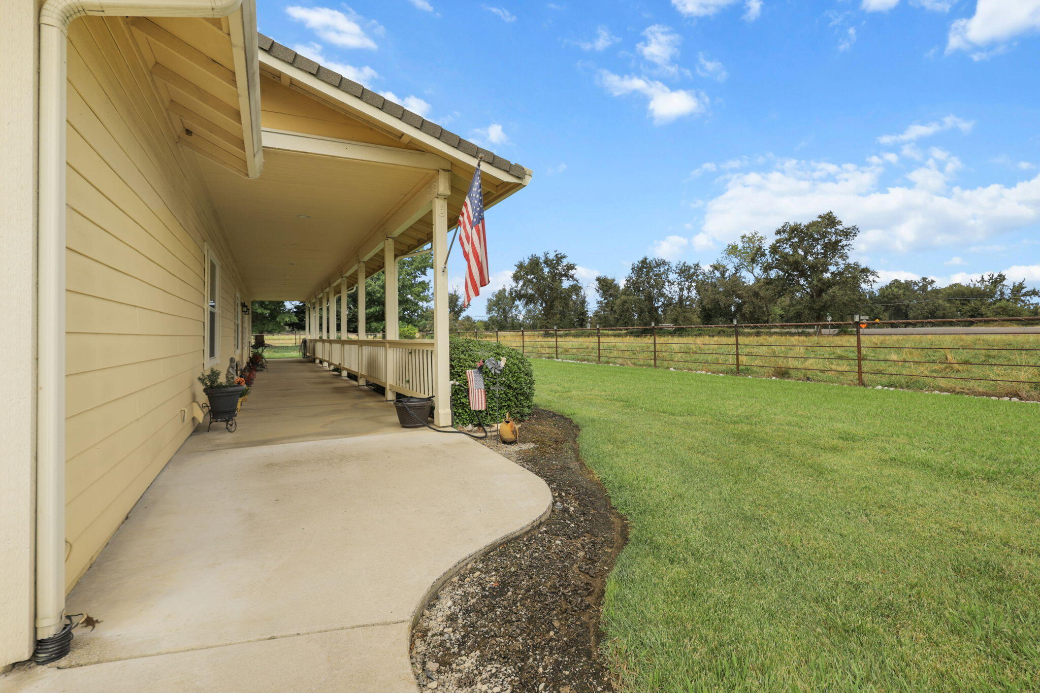 main property photo 60
