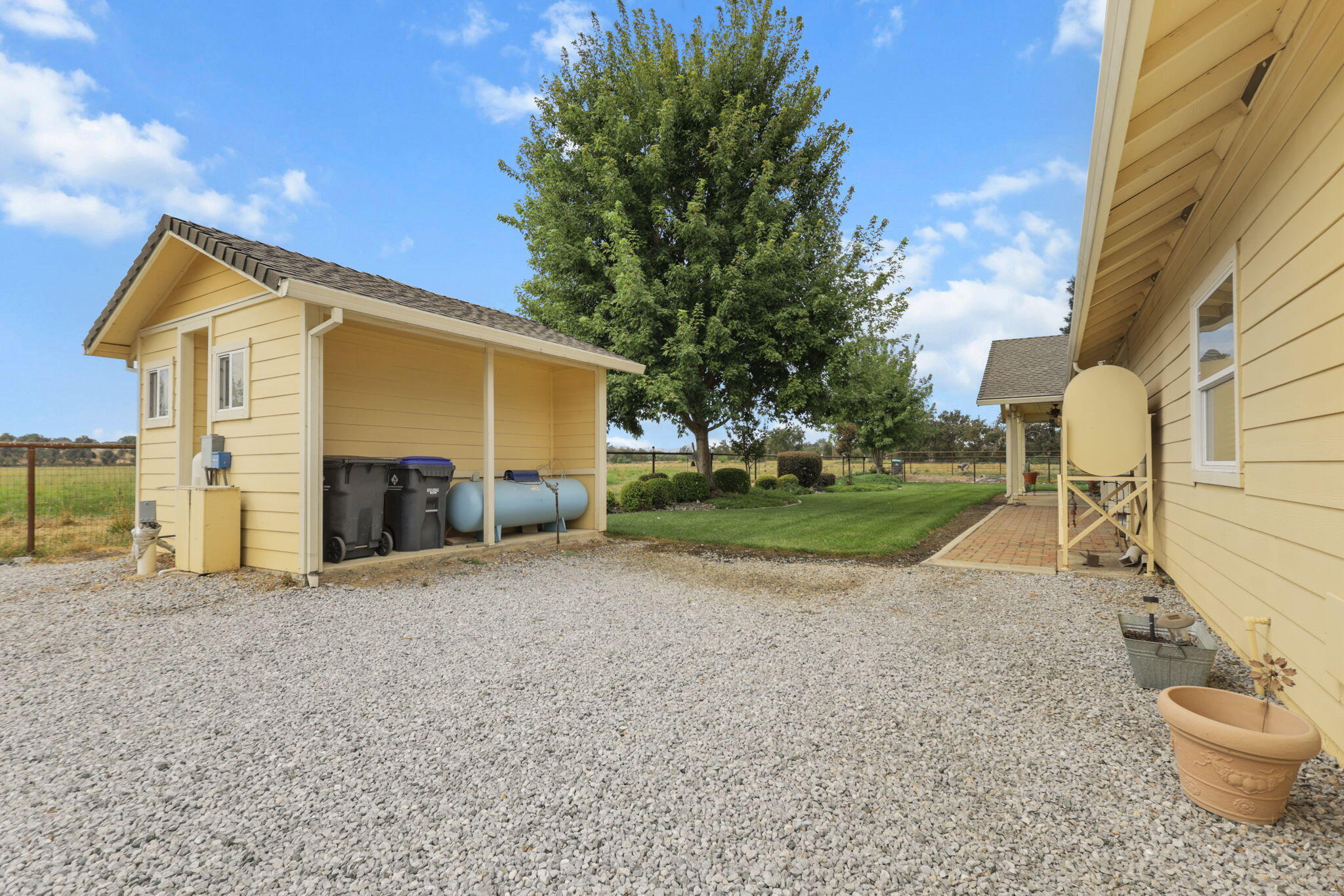 main property photo 64