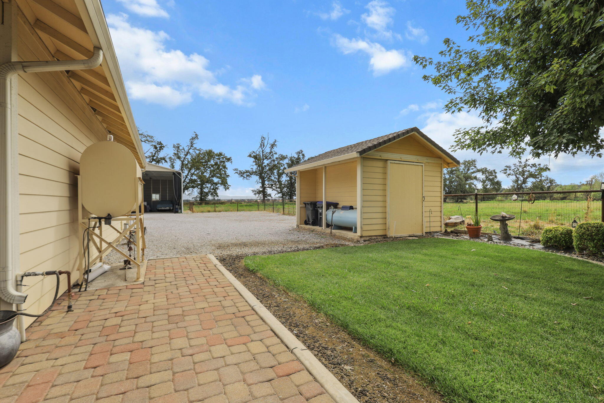 main property photo 65