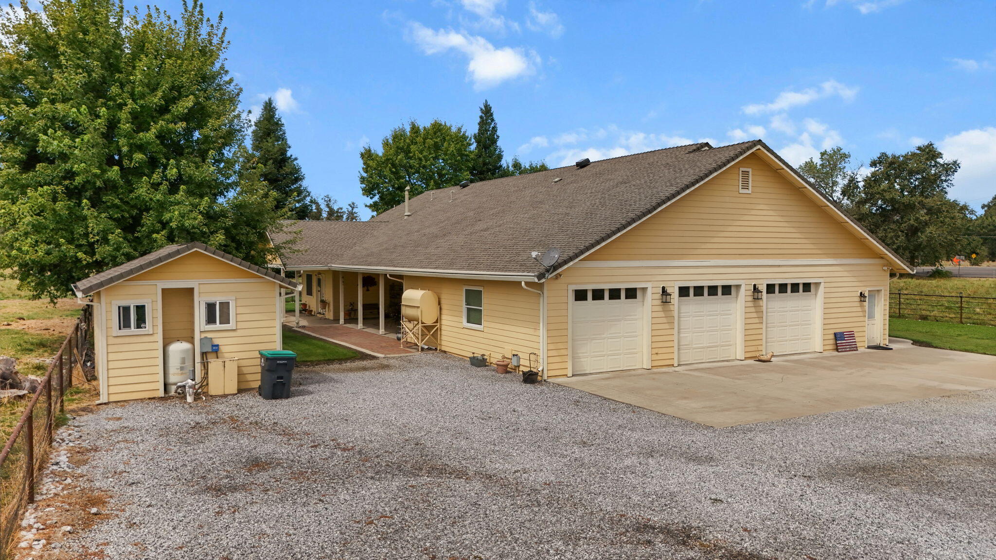 main property photo 66