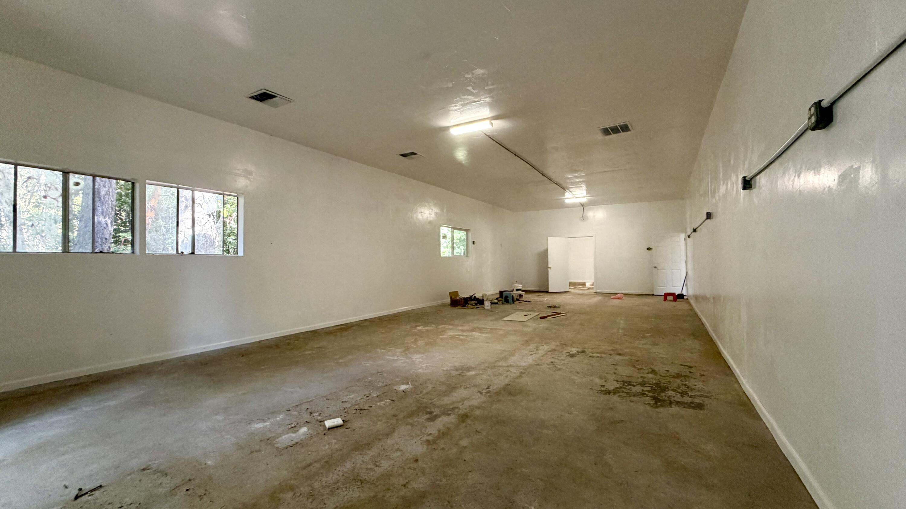 main property photo 49