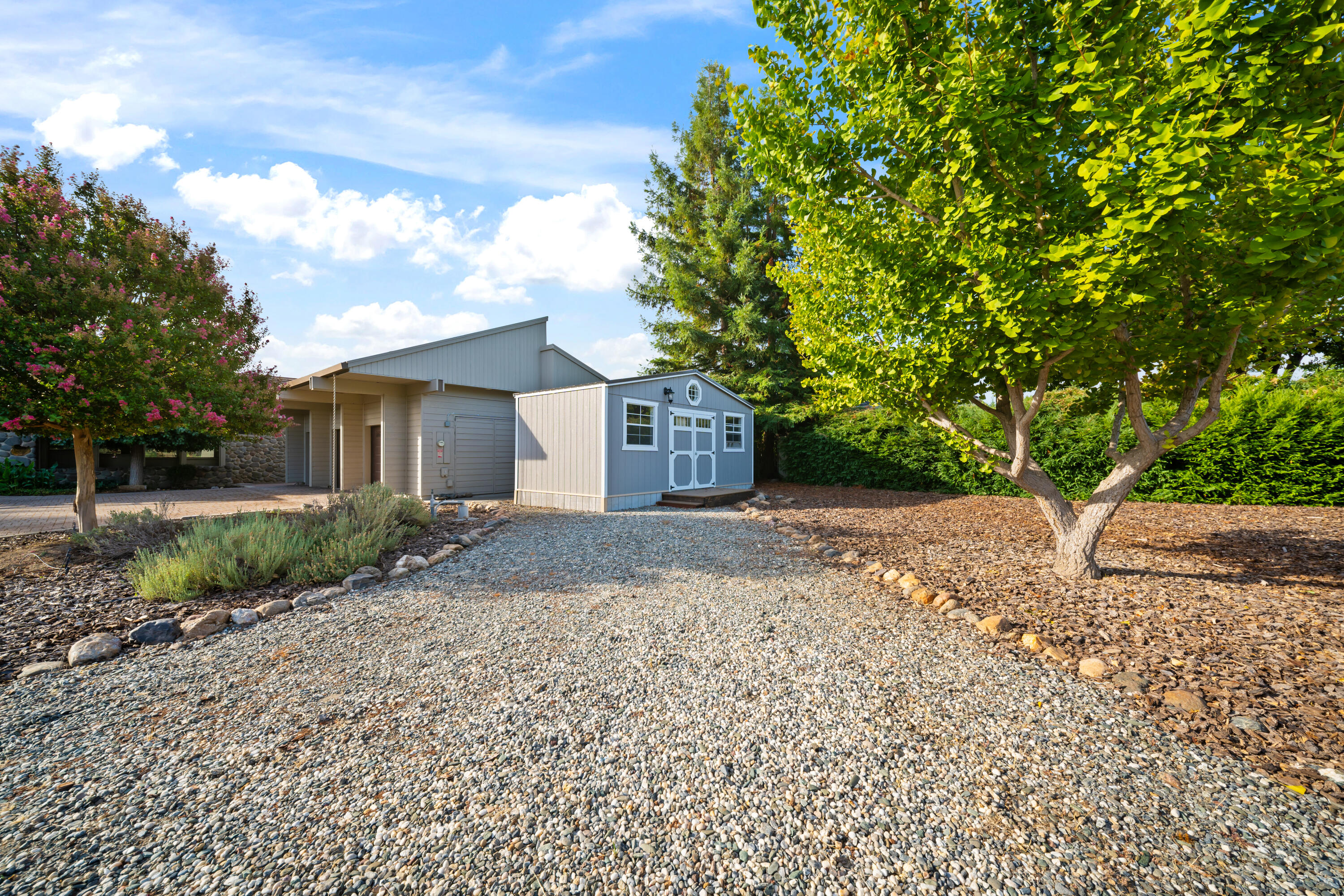main property photo 69