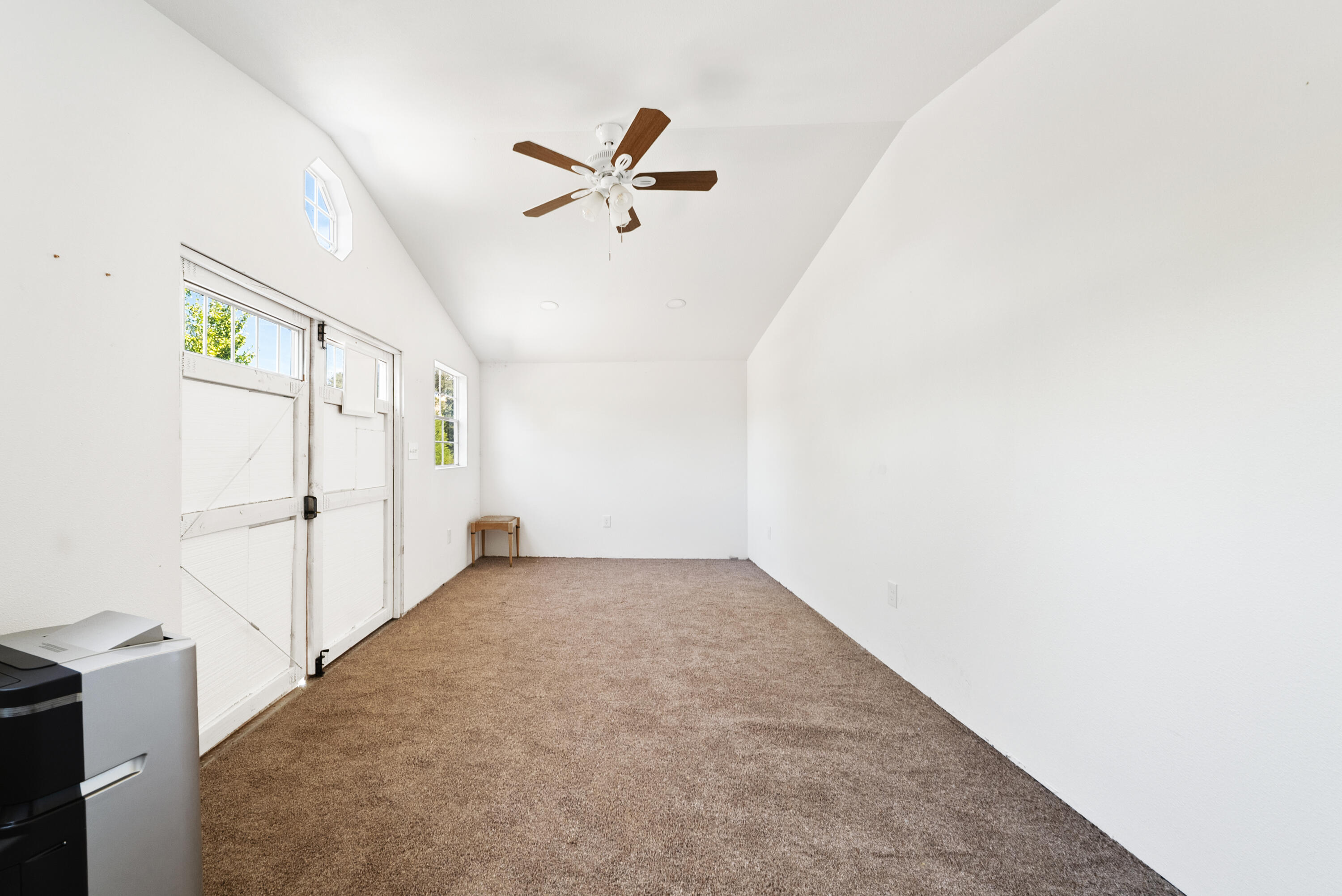 main property photo 70