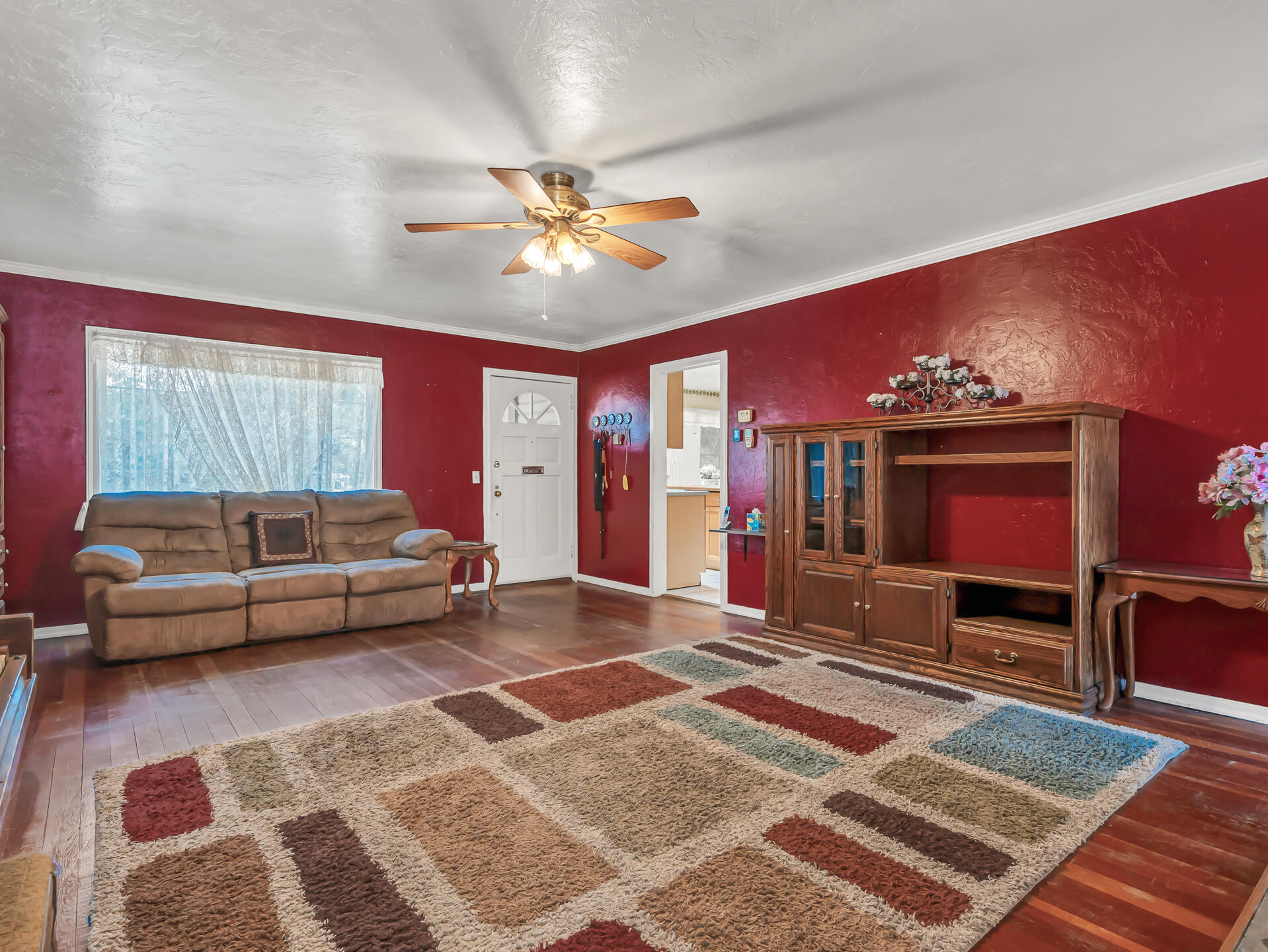 main property photo 38