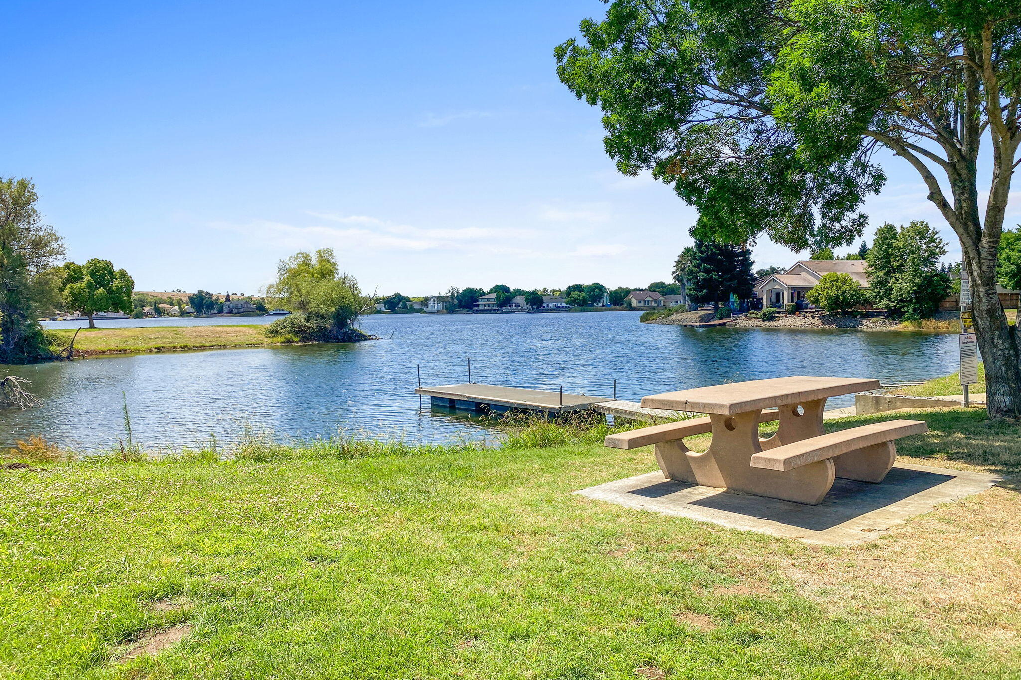 main property photo 45