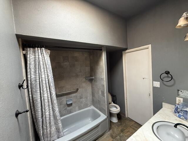 main property photo 15