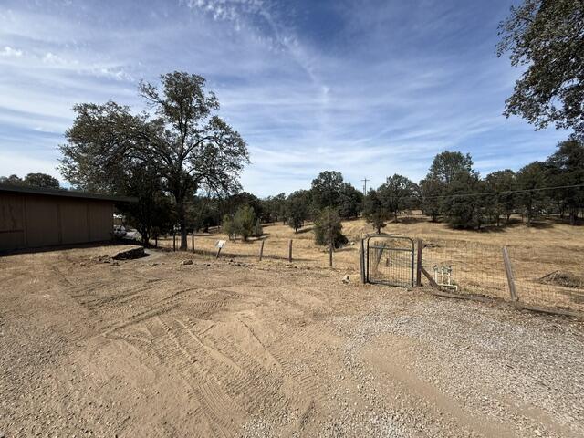 main property photo 25