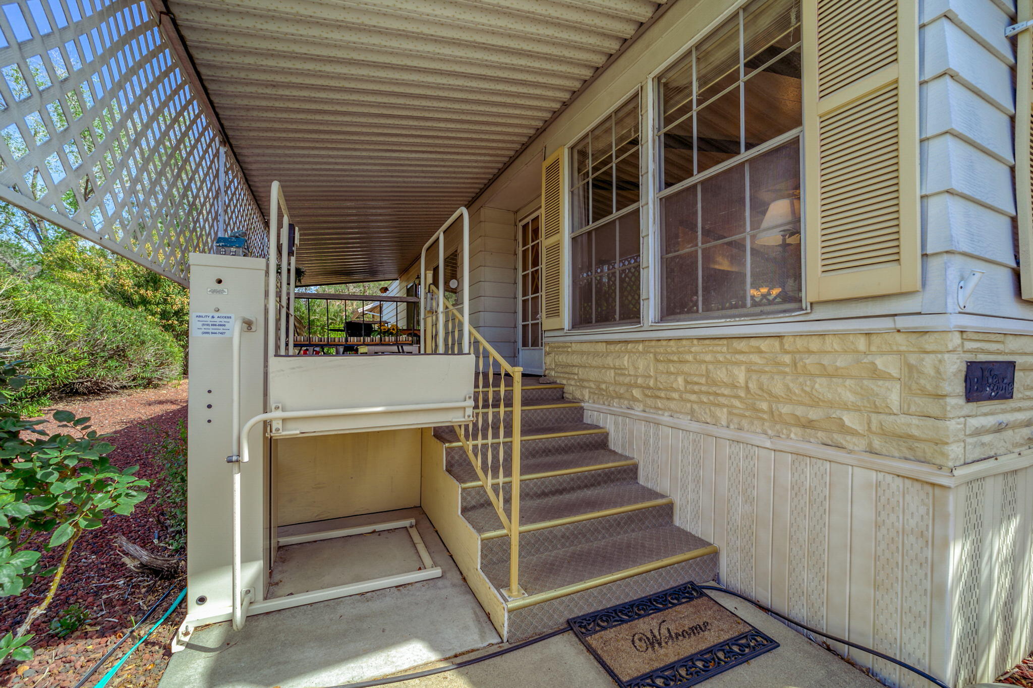 main property photo 25
