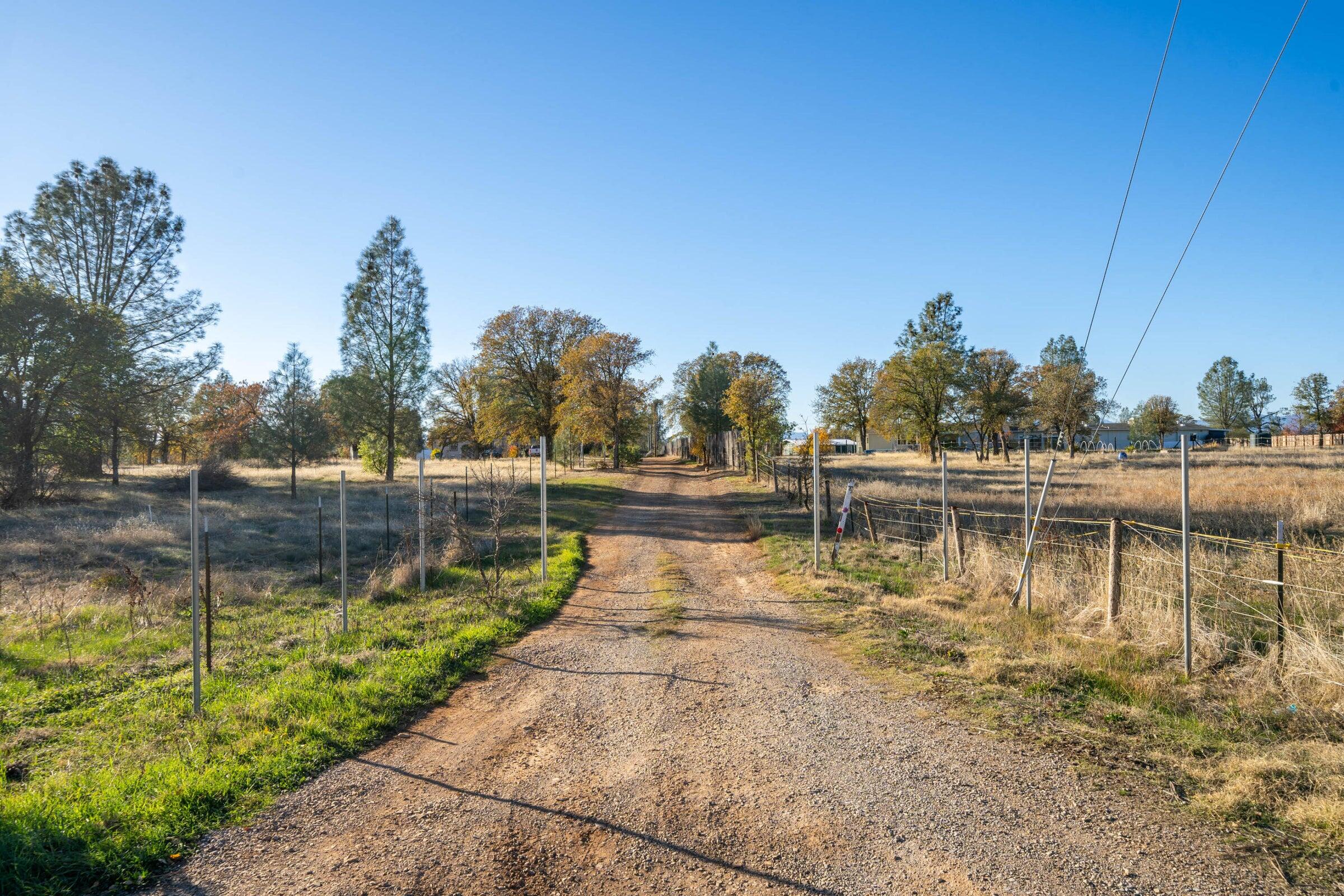main property photo 38