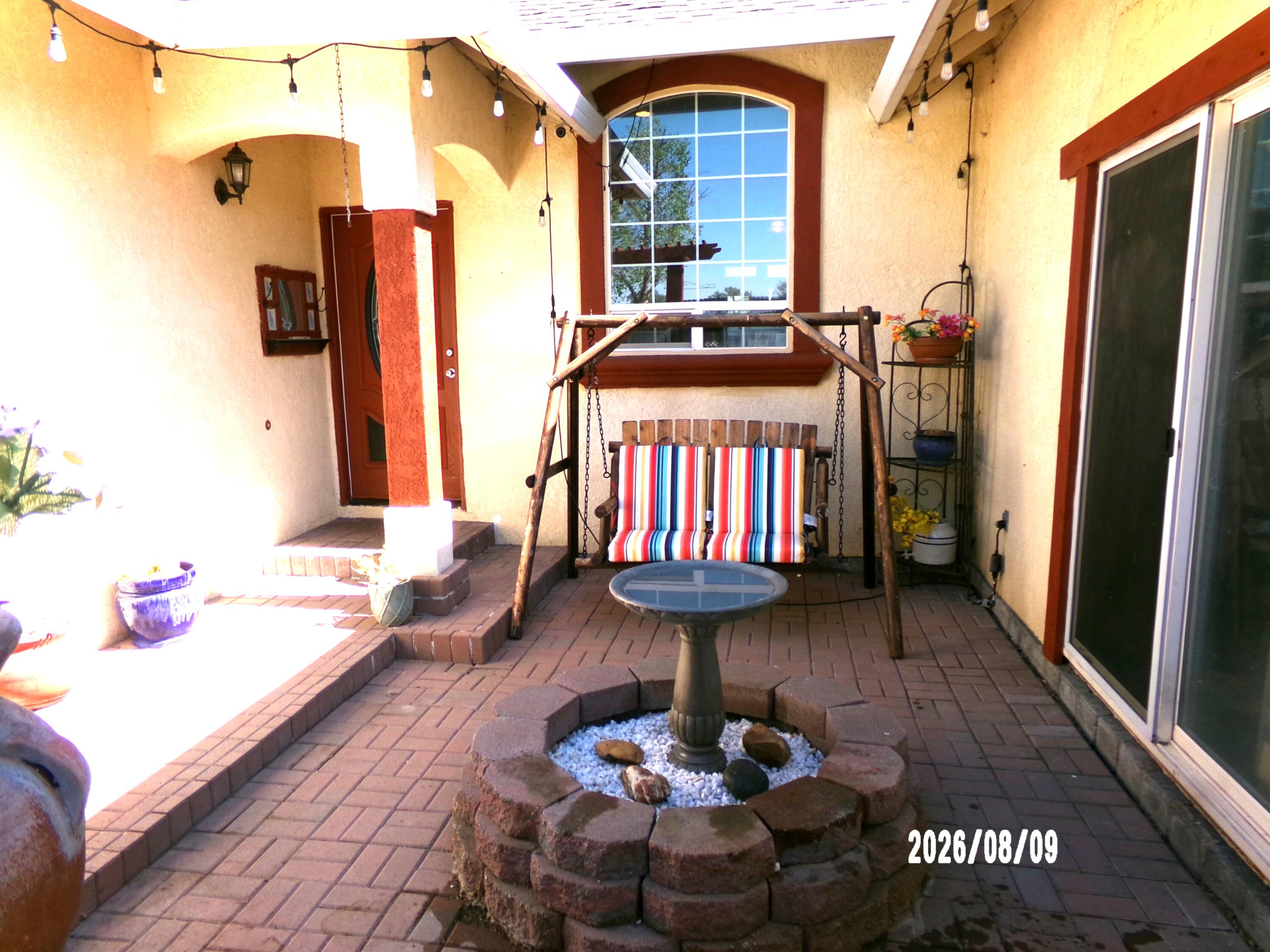 main property photo 3
