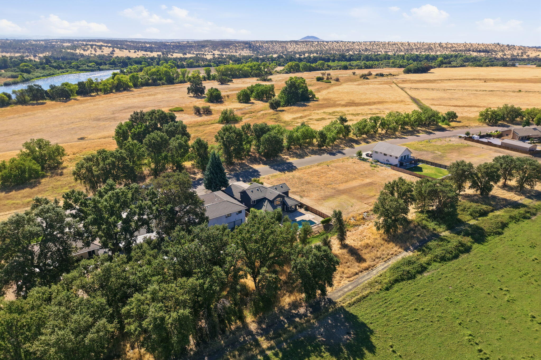 main property photo 57