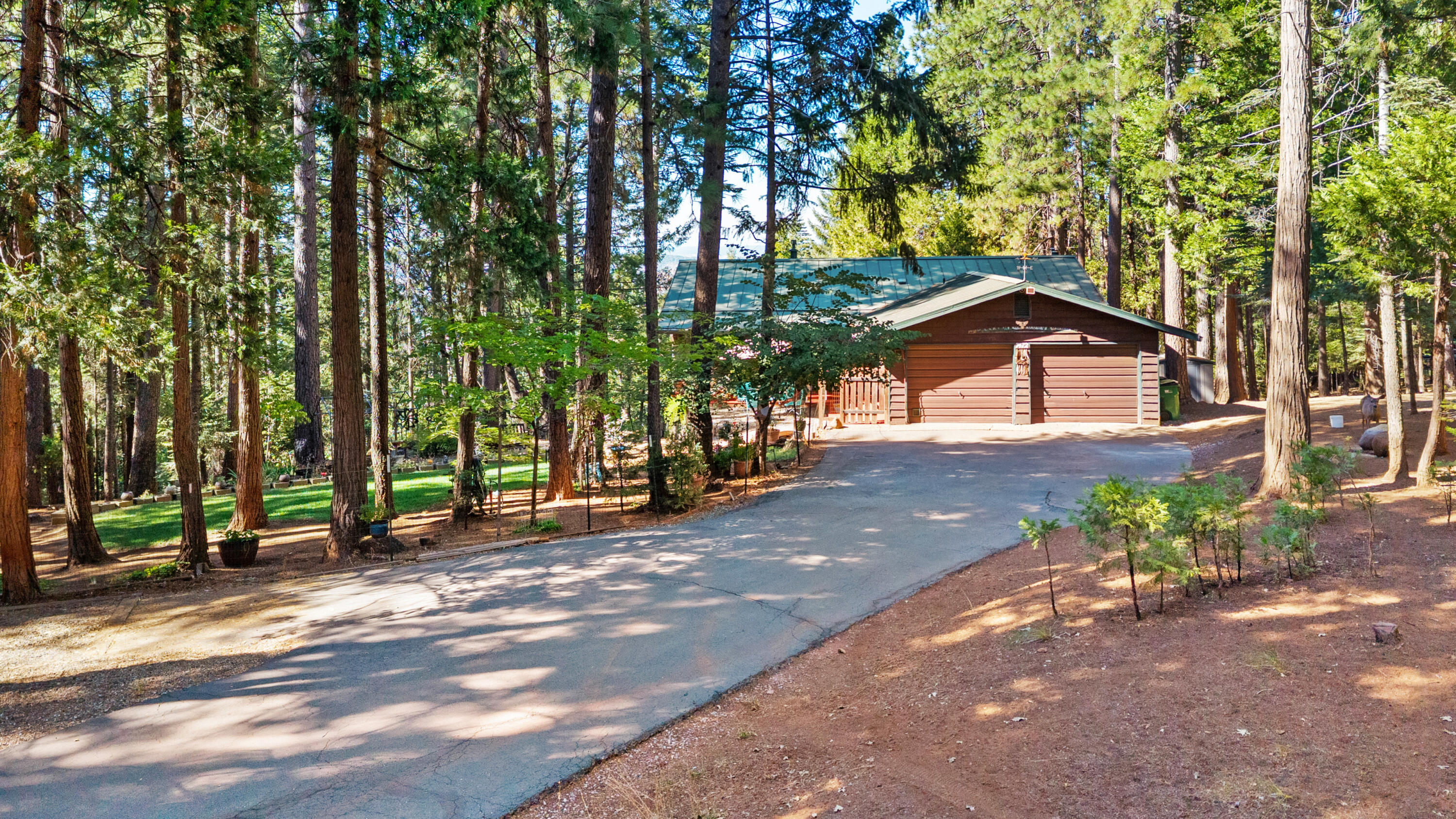 main property photo 30