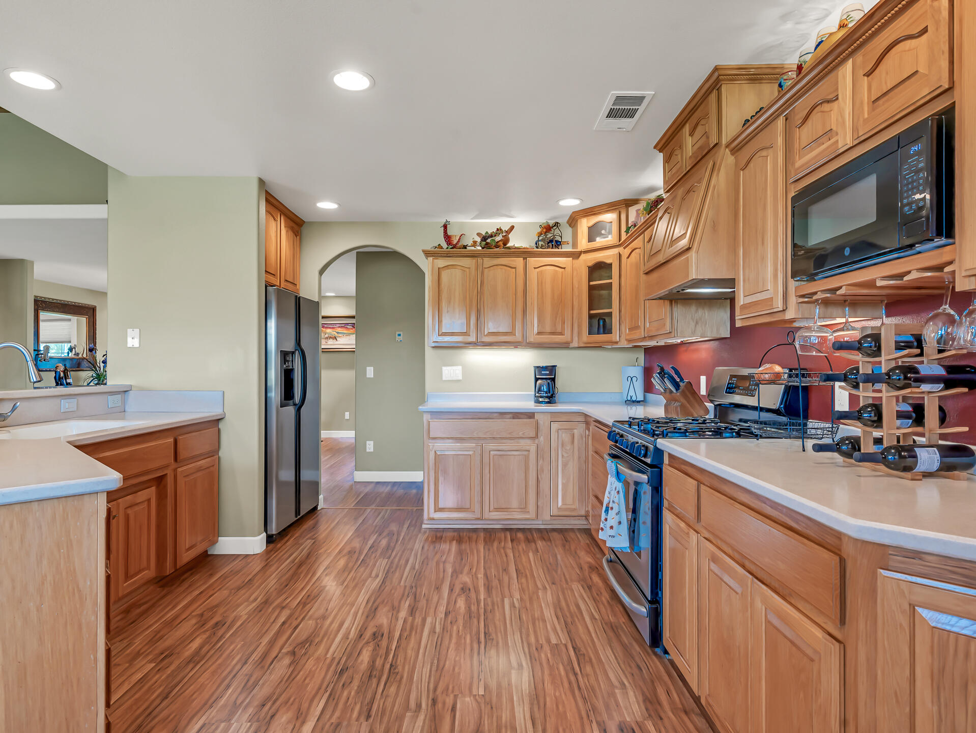 main property photo 15