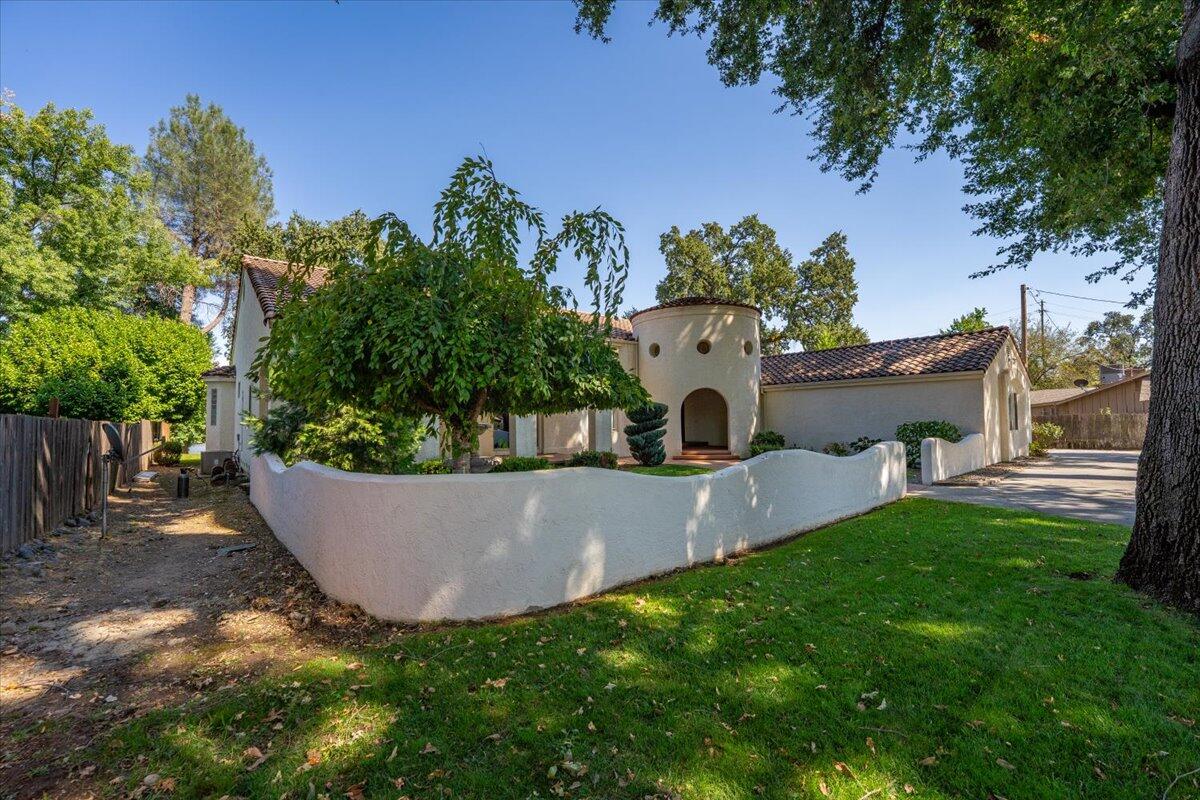main property photo 112