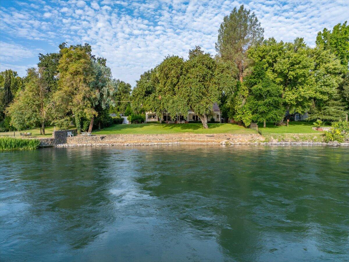 main property photo 70