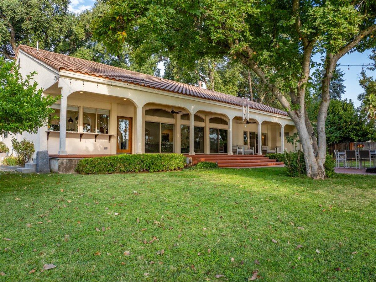 main property photo 74