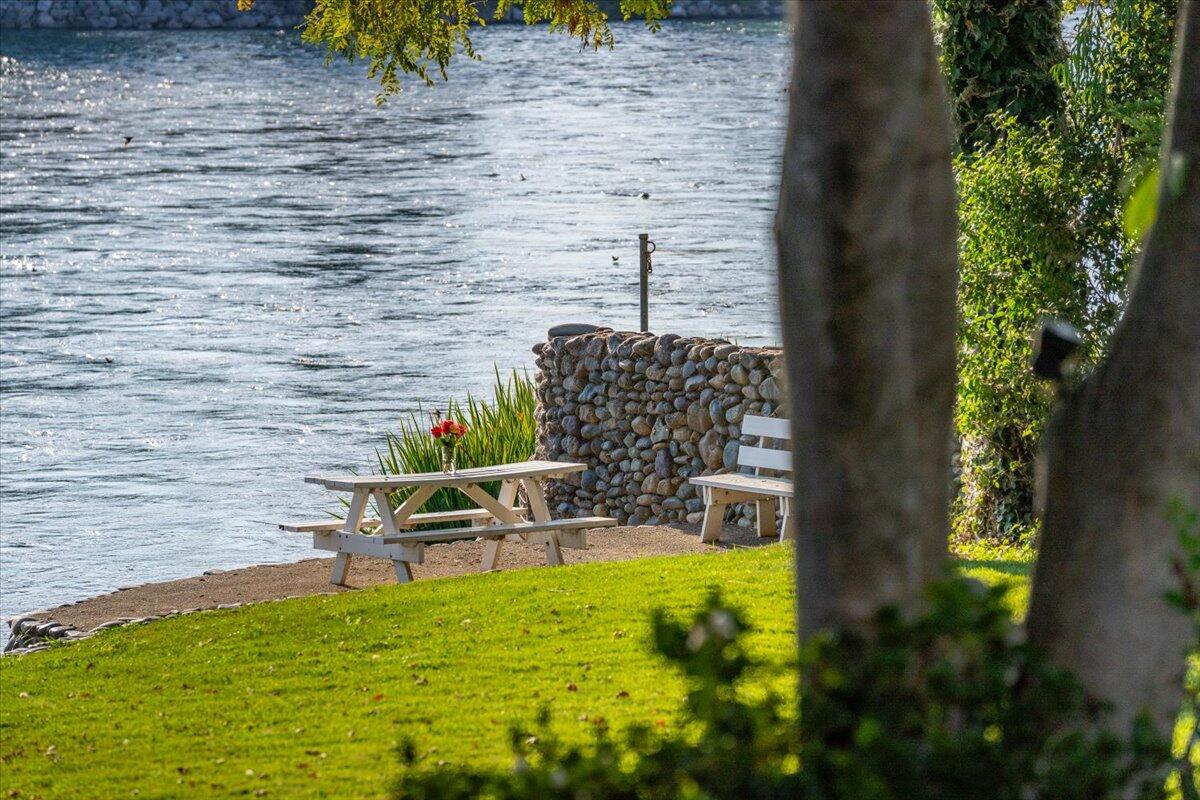 main property photo 86