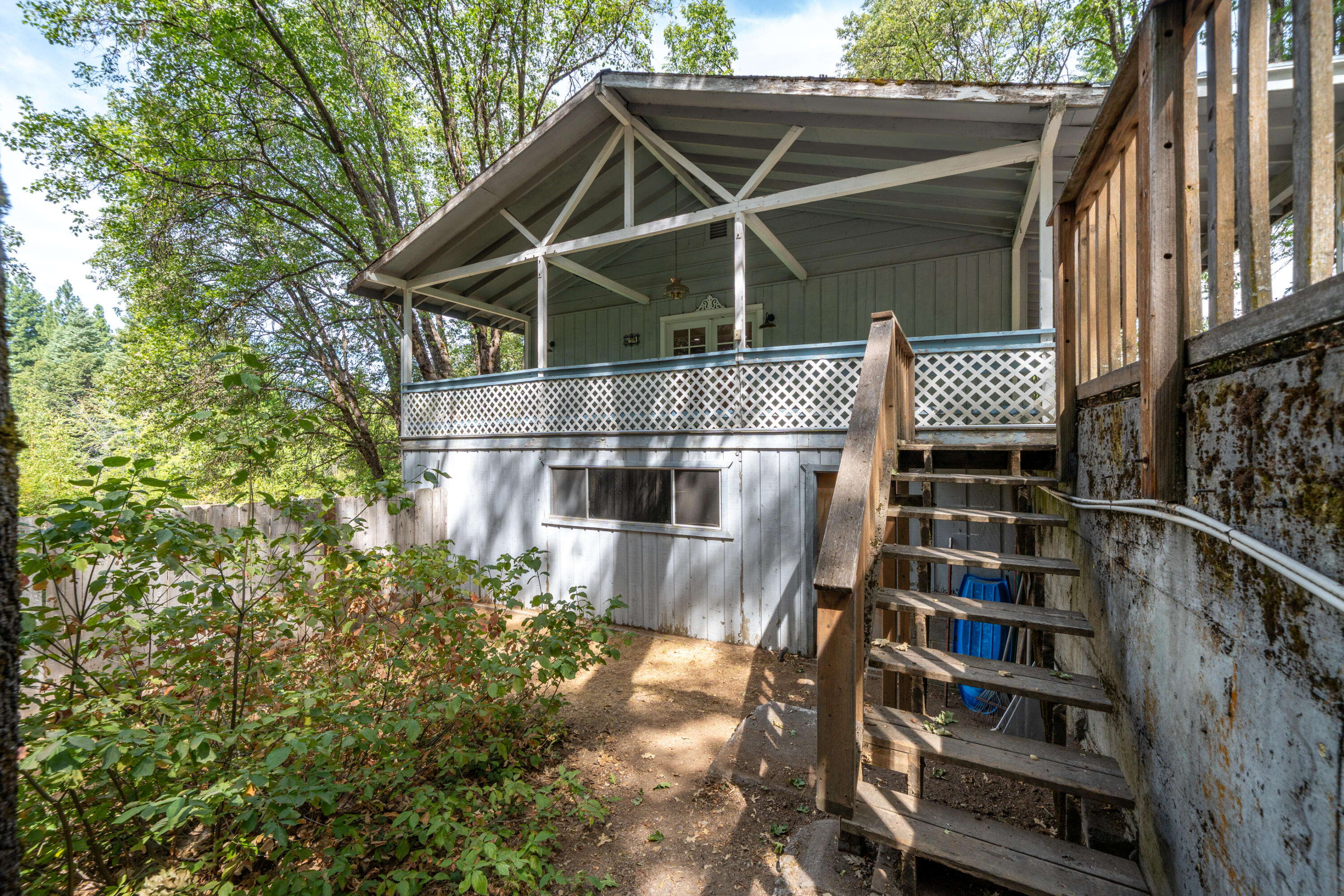 main property photo 56