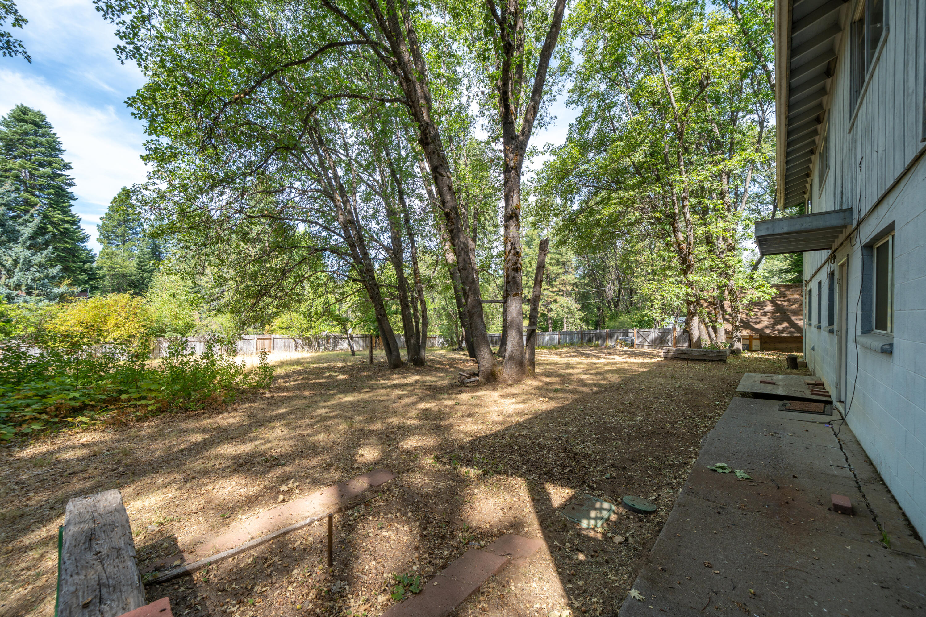 main property photo 59