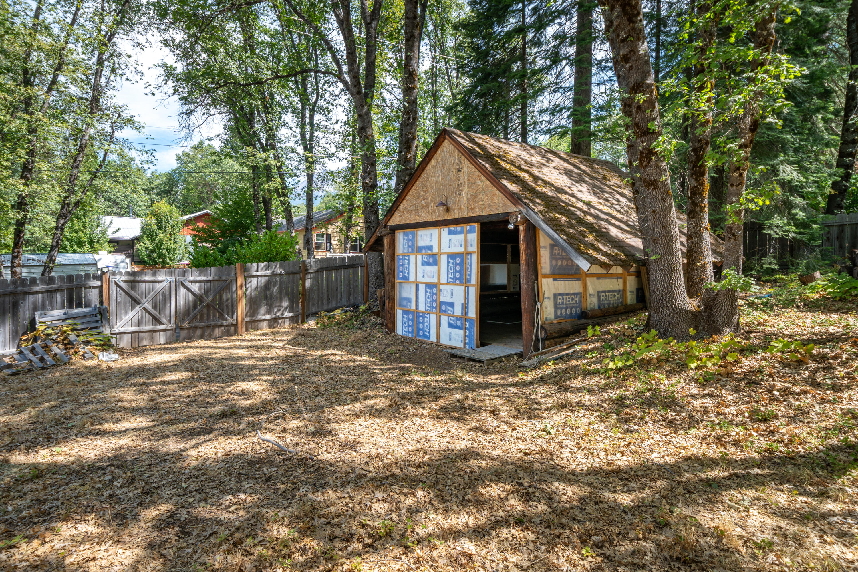 main property photo 64