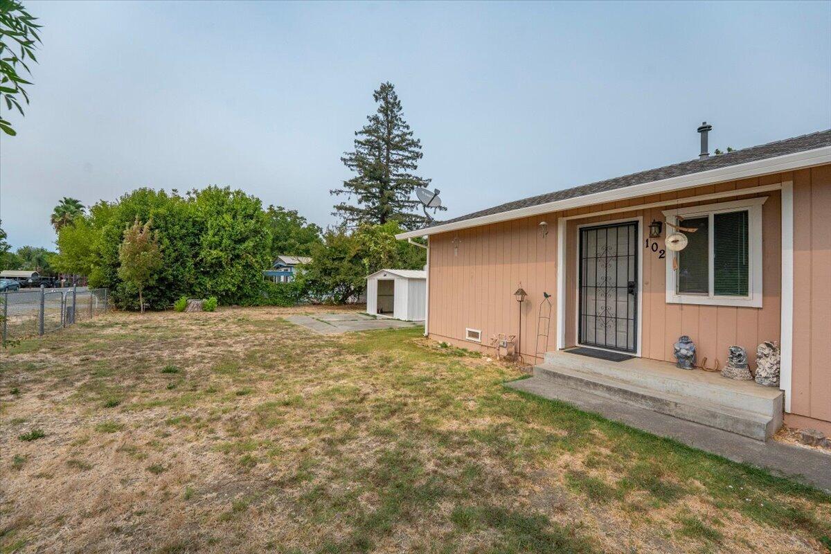 main property photo 15