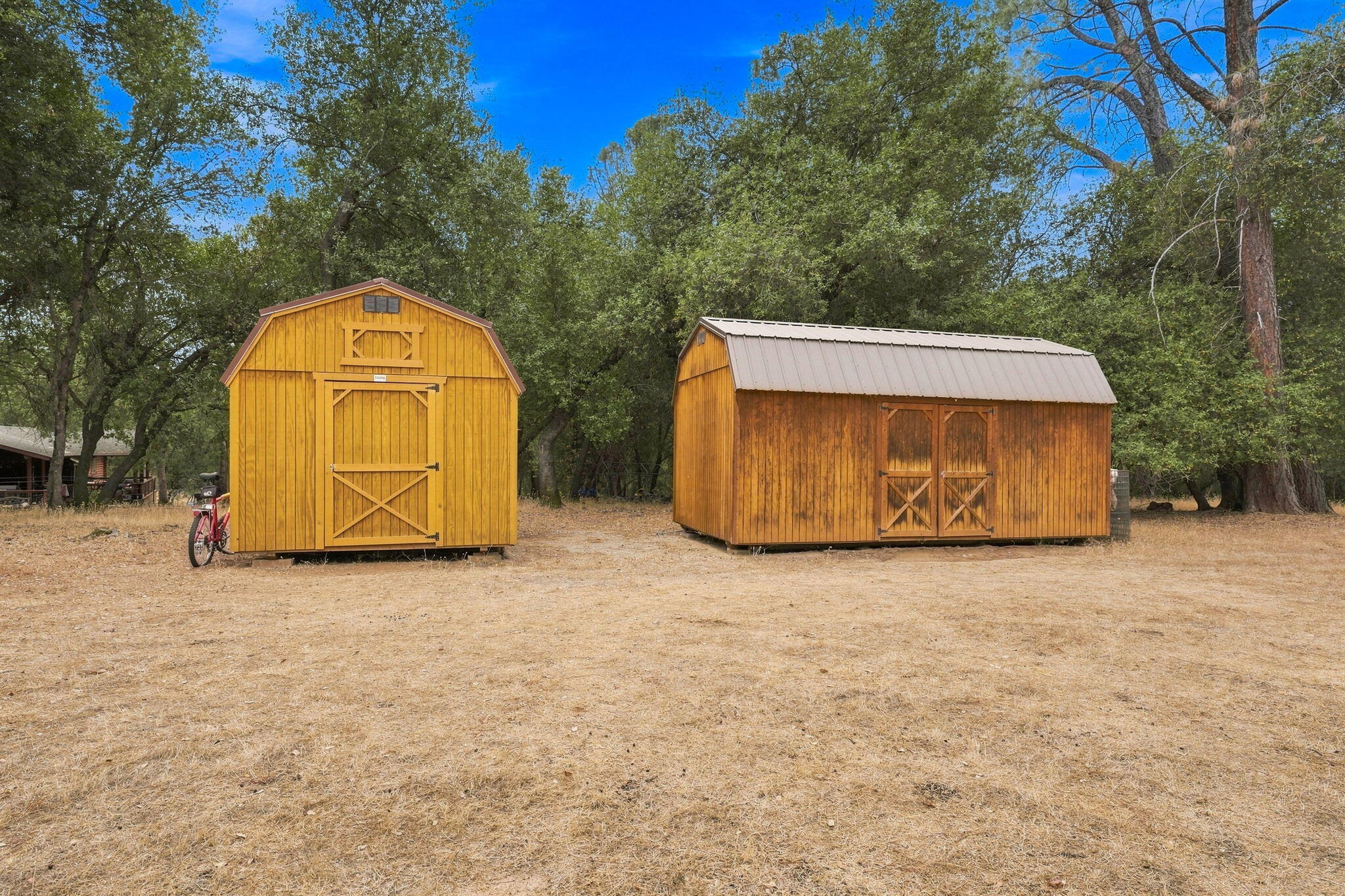 main property photo 39