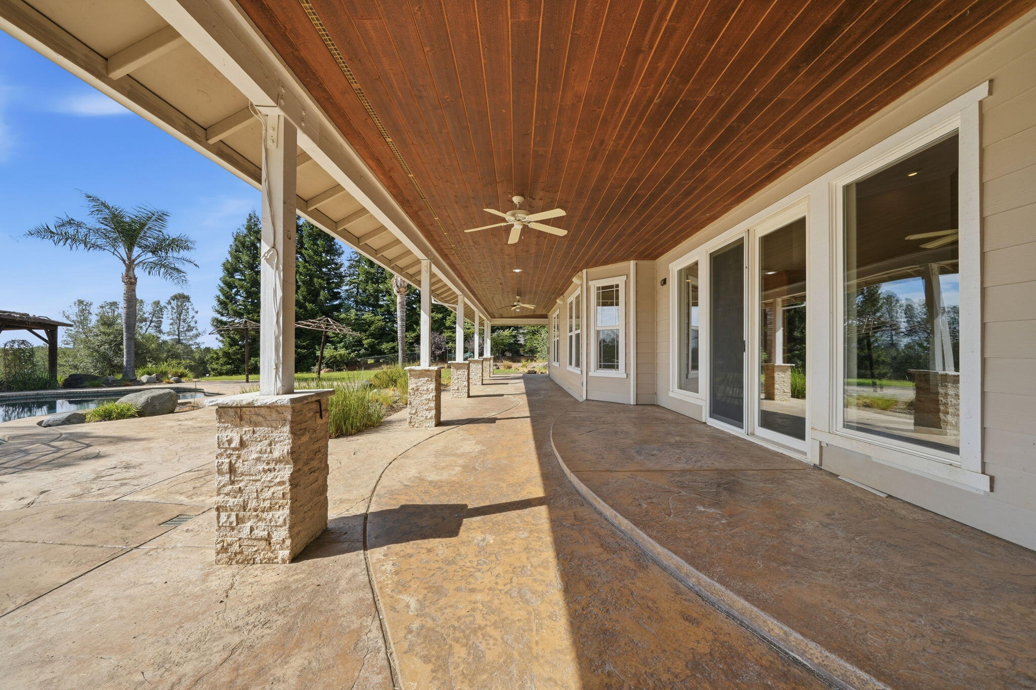 main property photo 51