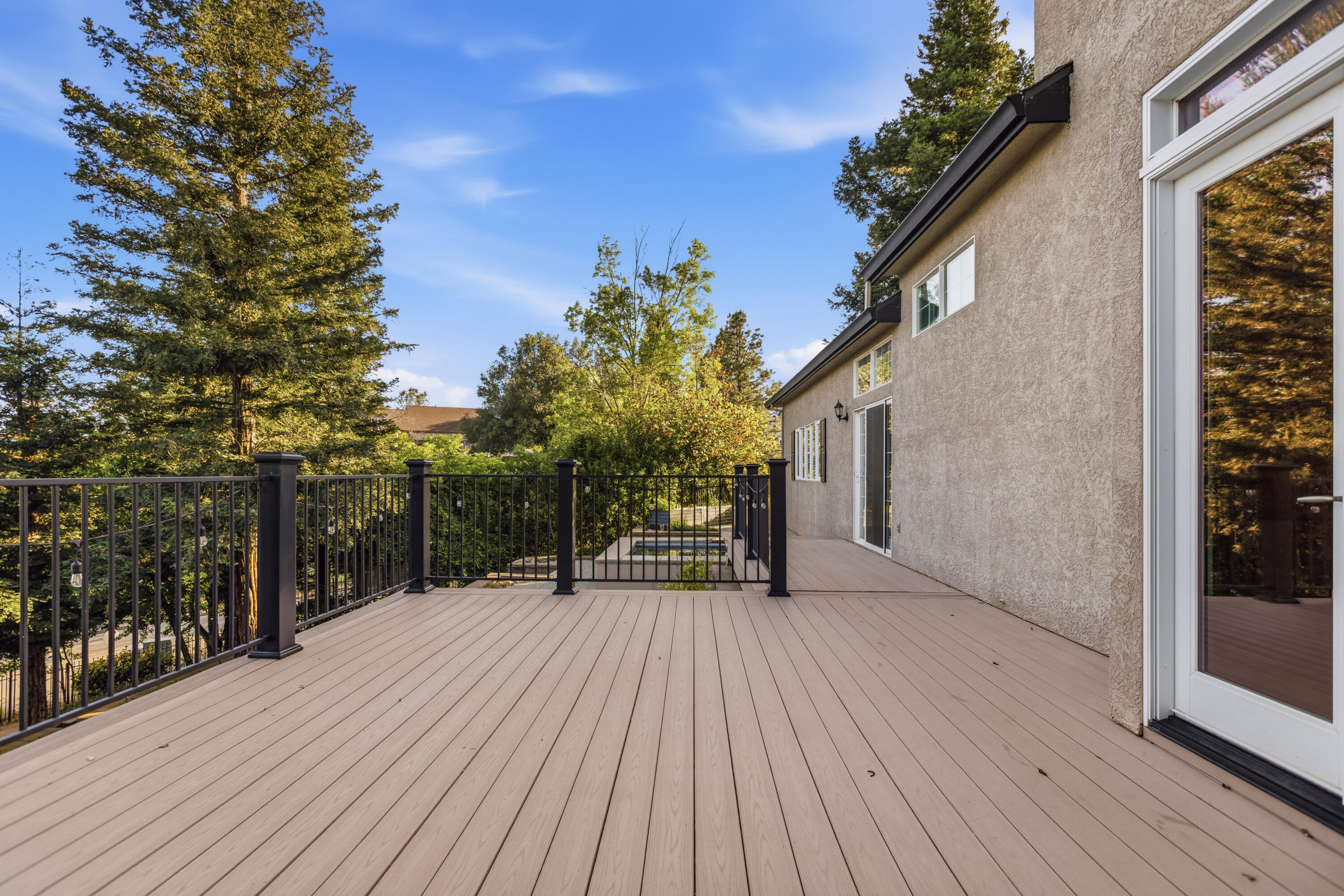 main property photo 63