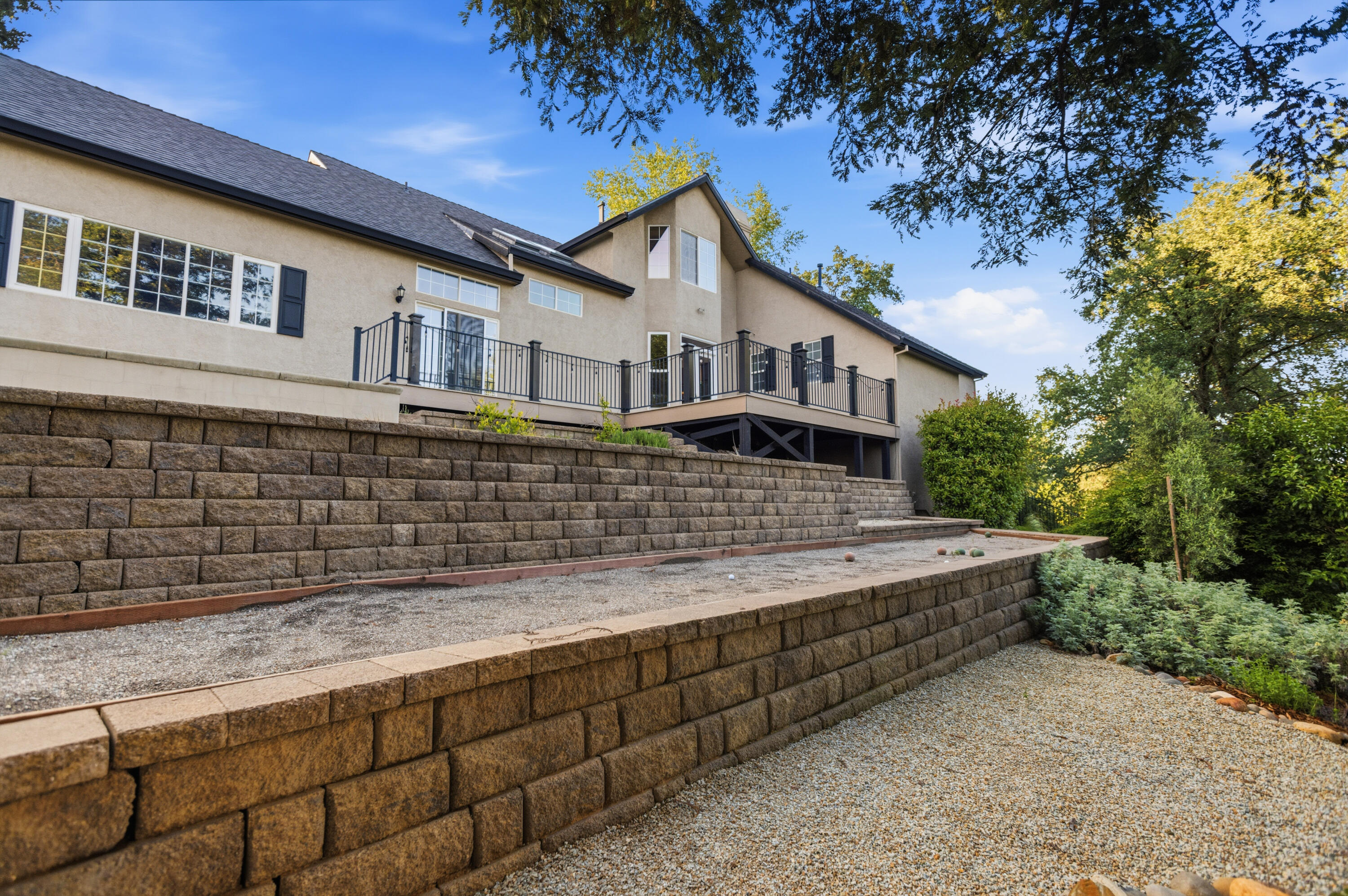 main property photo 70