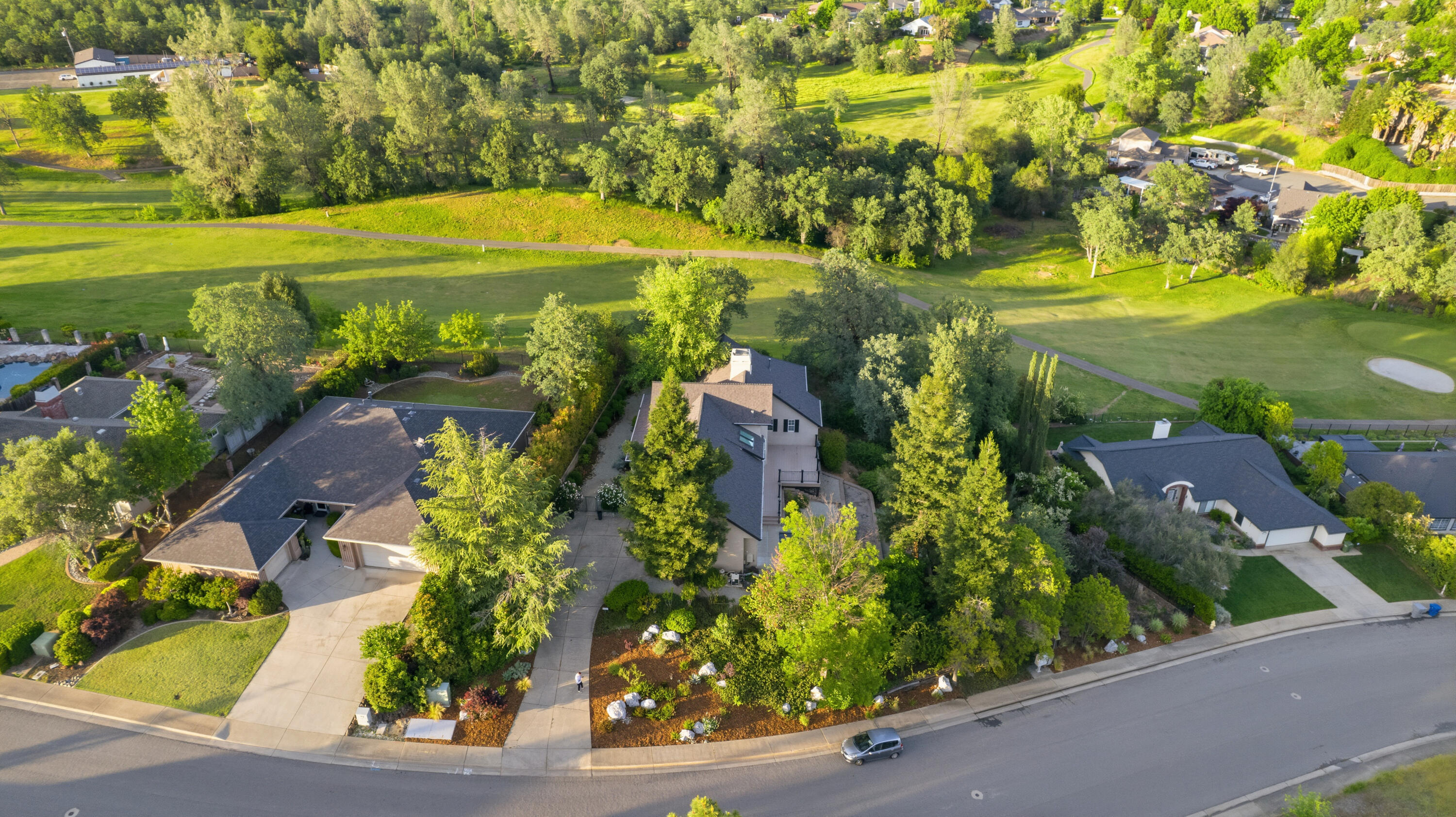 main property photo 74